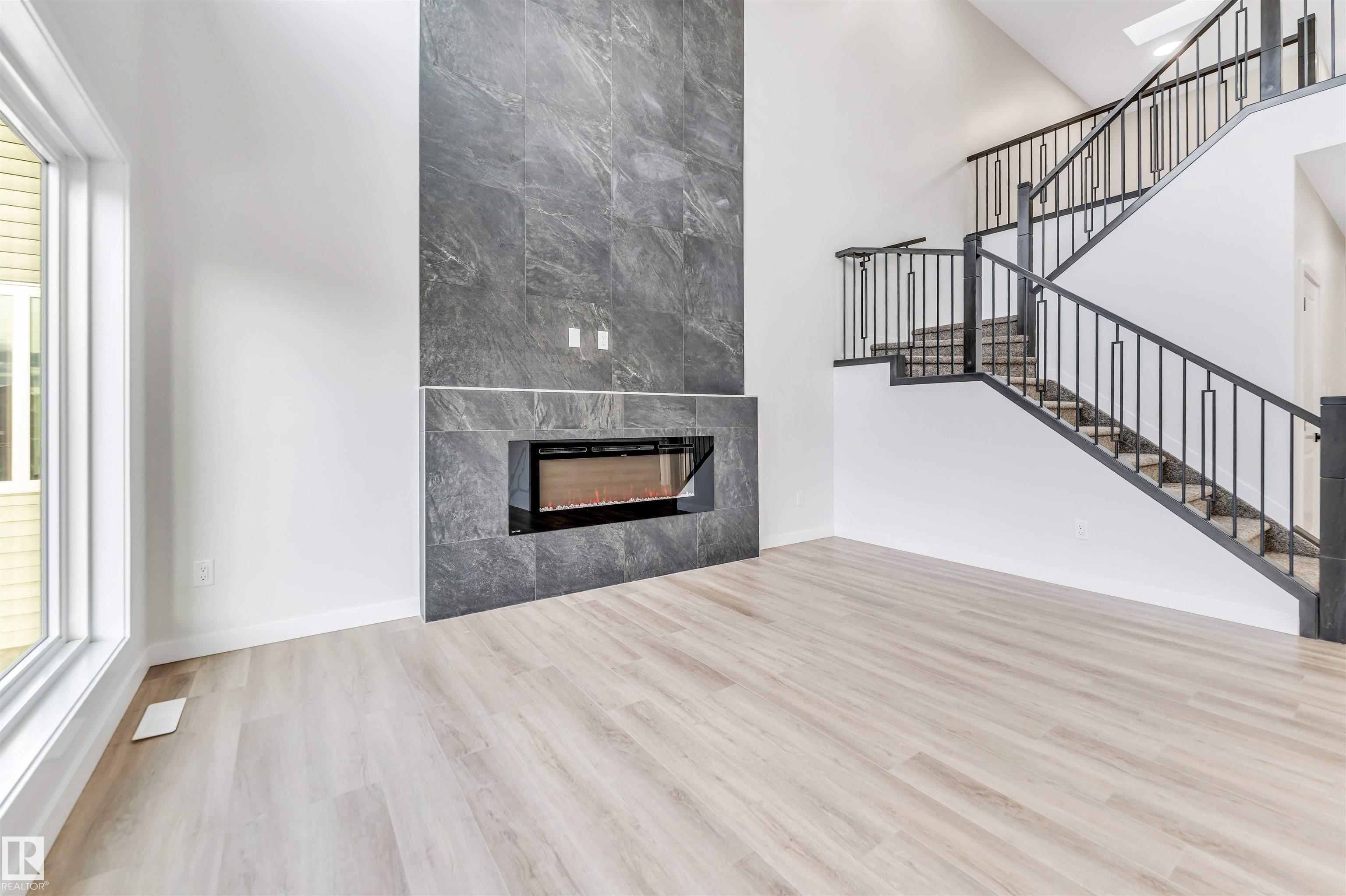 8712 181 Avenue NW, Klarvatten, Edmonton