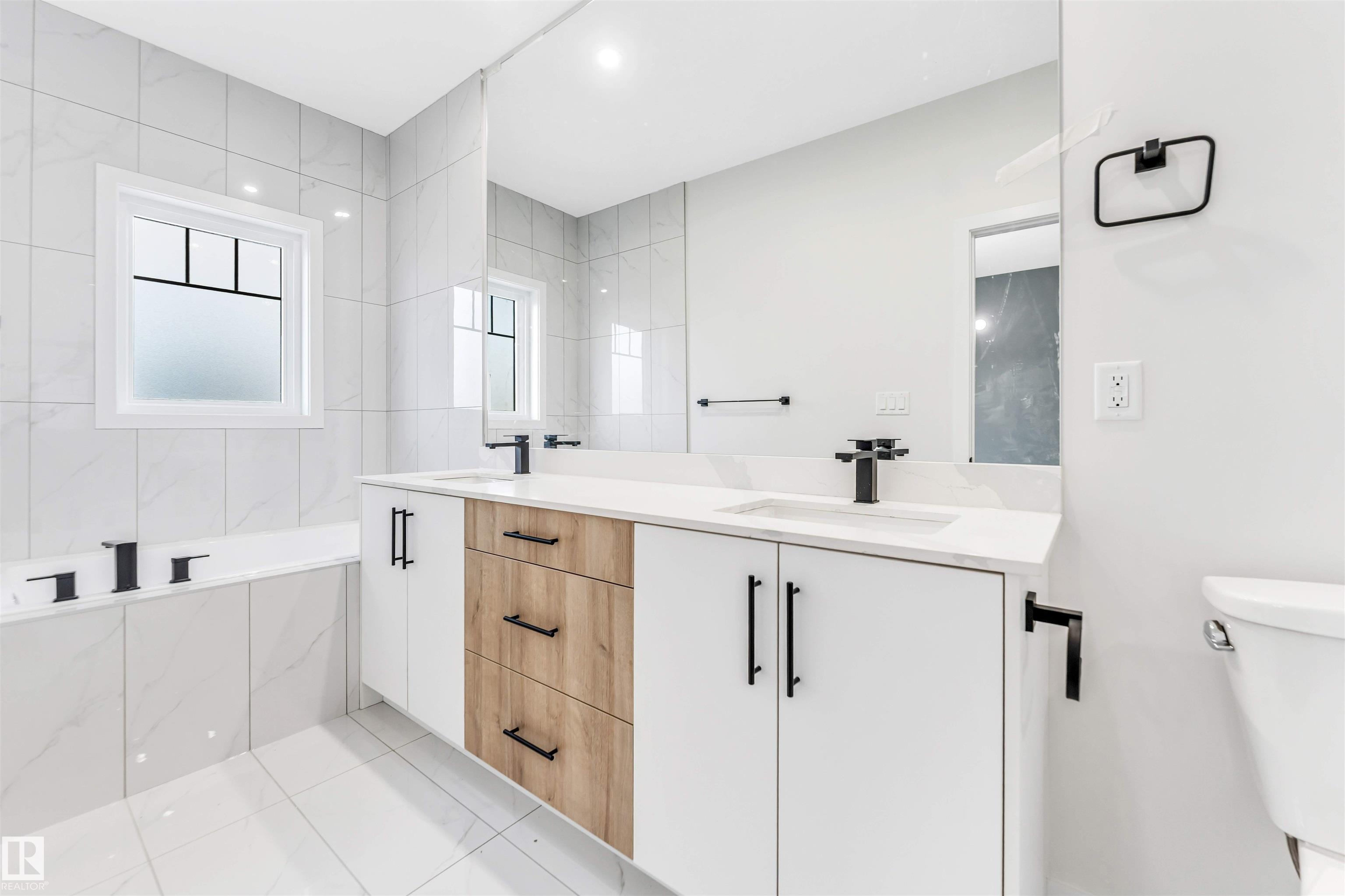 Photo 35 at 8712 181 Avenue NW, Klarvatten, Edmonton