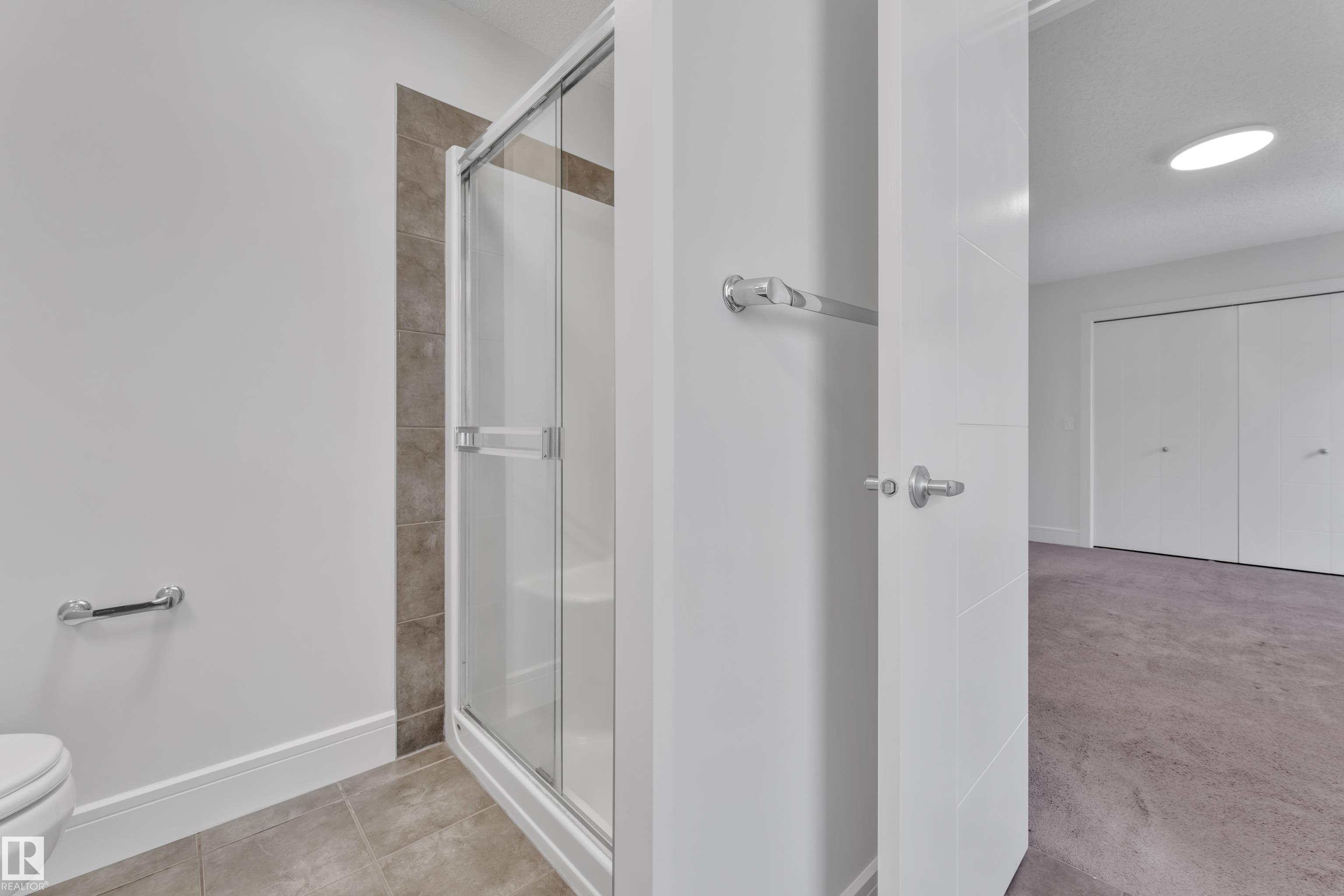 Photo 31 at 6156 11 Avenue SW, Walker, Edmonton