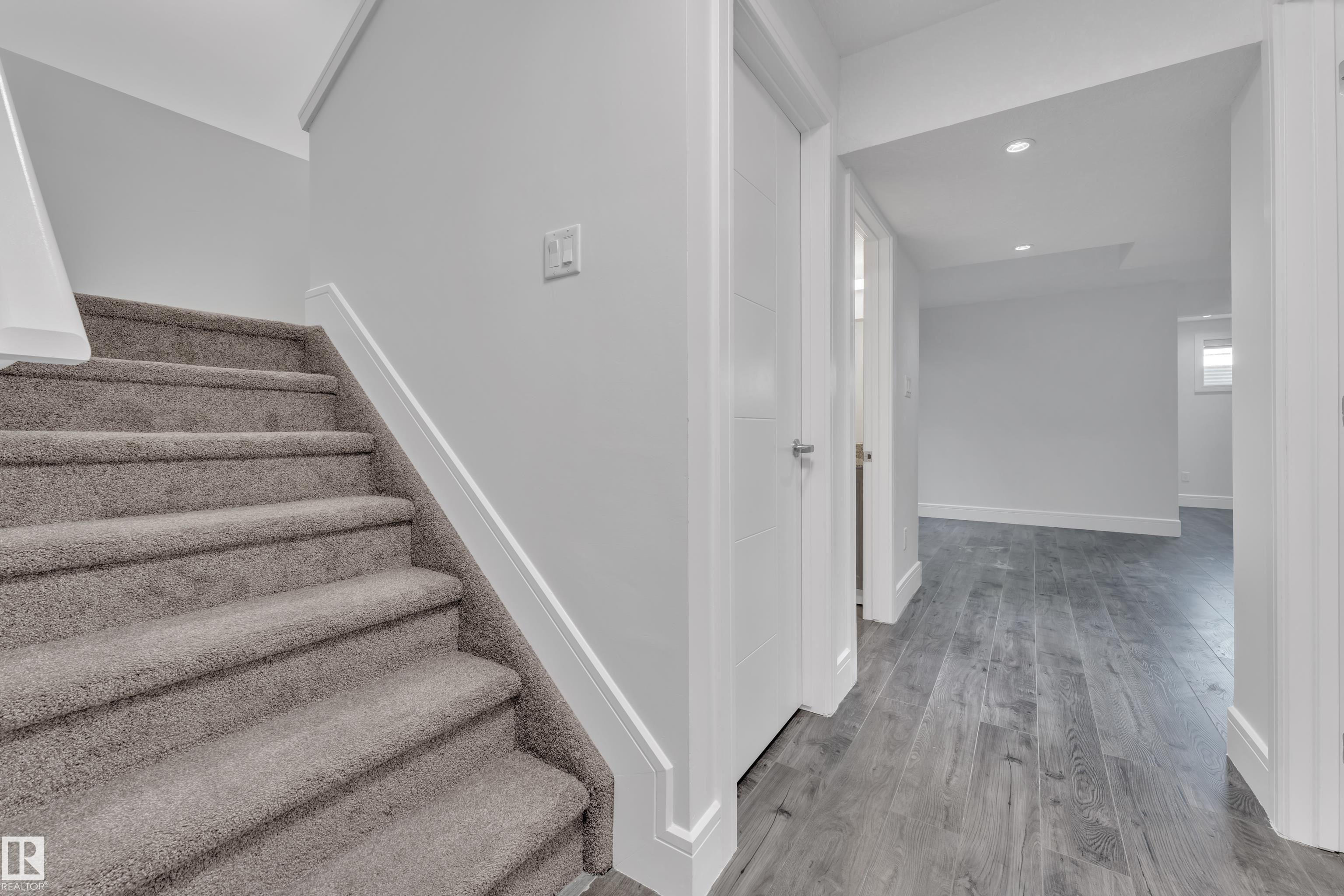 Photo 32 at 6156 11 Avenue SW, Walker, Edmonton