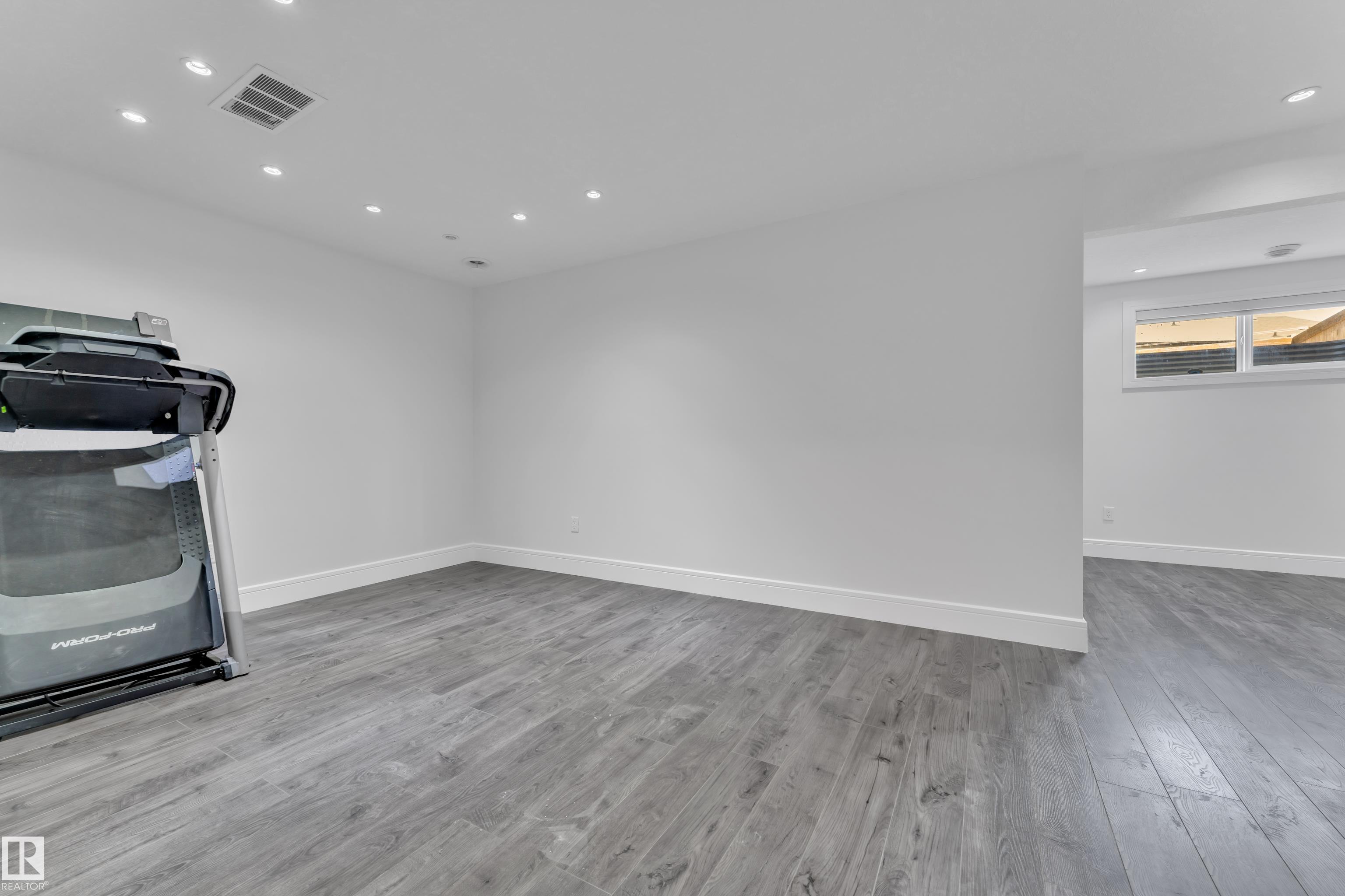 Photo 36 at 6156 11 Avenue SW, Walker, Edmonton