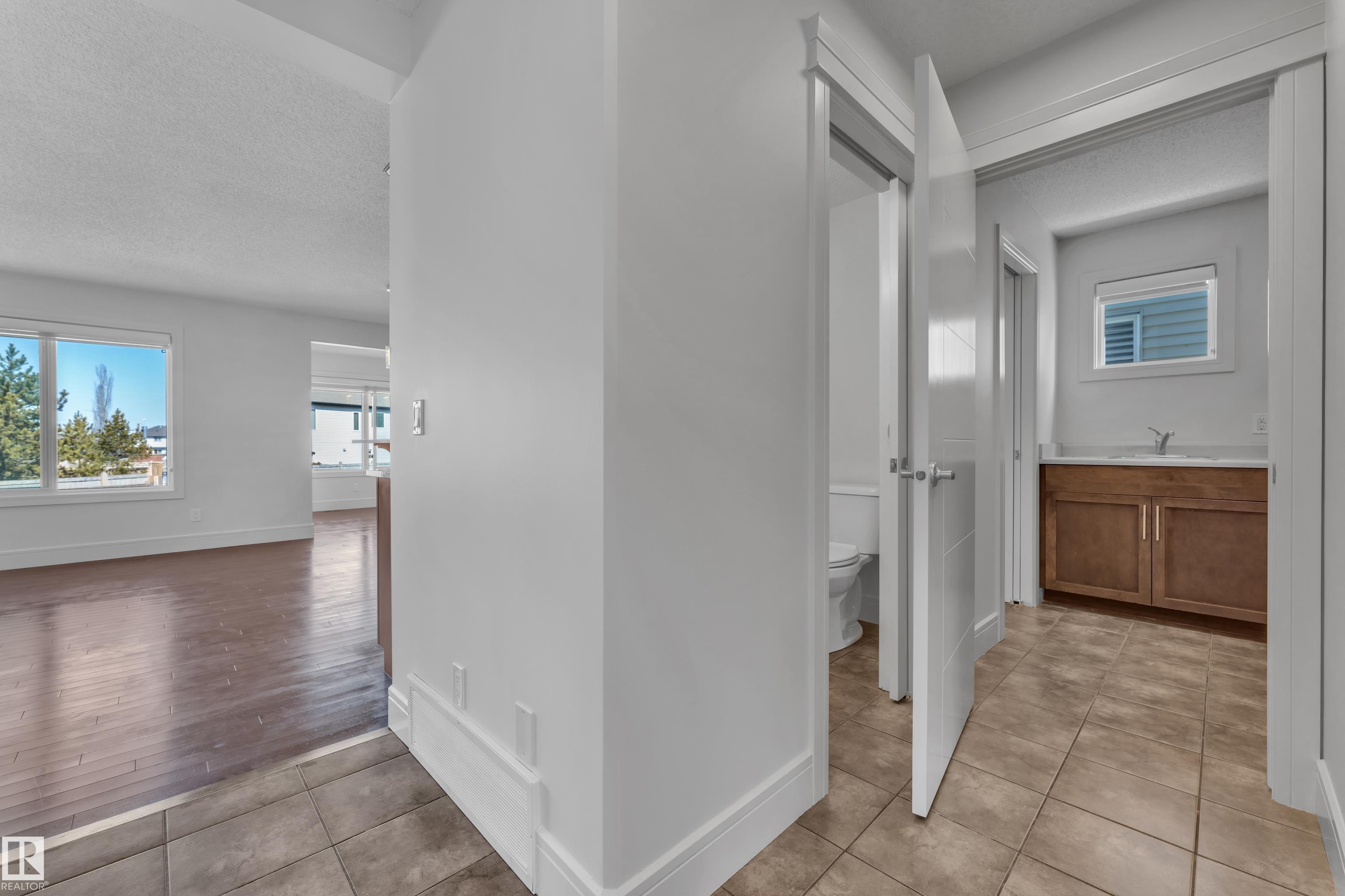 Photo 6 at 6156 11 Avenue SW, Walker, Edmonton