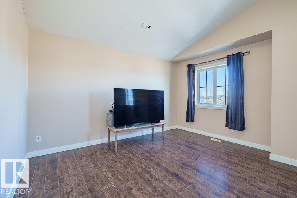 Photo 24 at 6103 18 Avenue SW, Walker, Edmonton