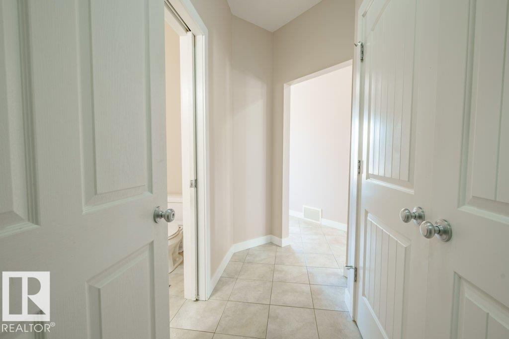 Photo 34 at 6103 18 Avenue SW, Walker, Edmonton