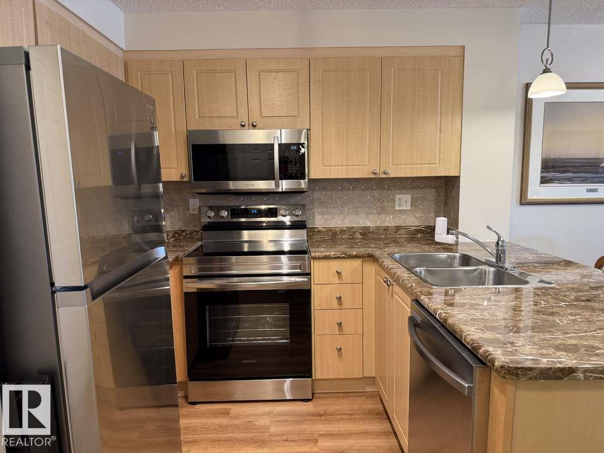 https://zimg.paragon.ice.com/ParagonImages/Property/PM/RAE/225396241/1/0/0/0f6b1ca450719cd61f96ab1b97c7dcd1/1/ab9d9d0713c03a3540de5854242a8804/225396241-eae15419-8735-419c-960e-b7b5edc3e6e2.JPG
