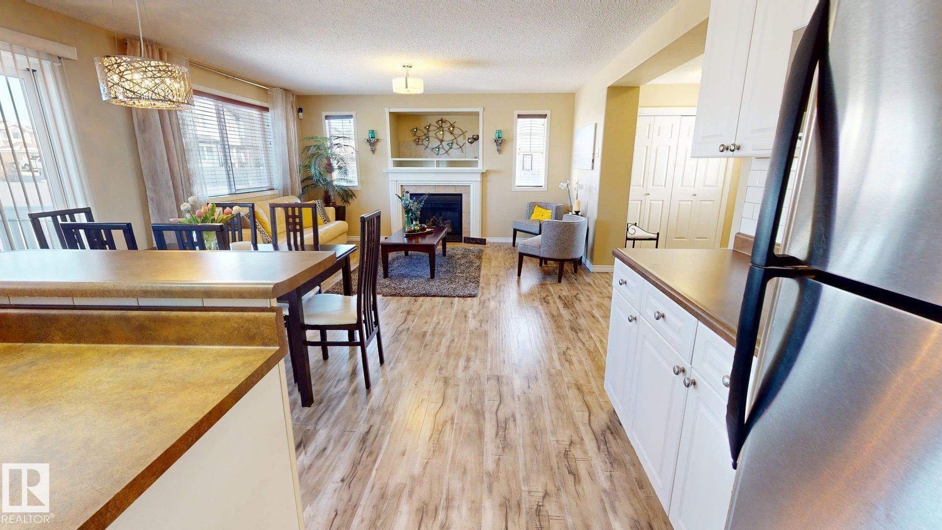 Photo 8 at 8704 175 Avenue NW, Klarvatten, Edmonton