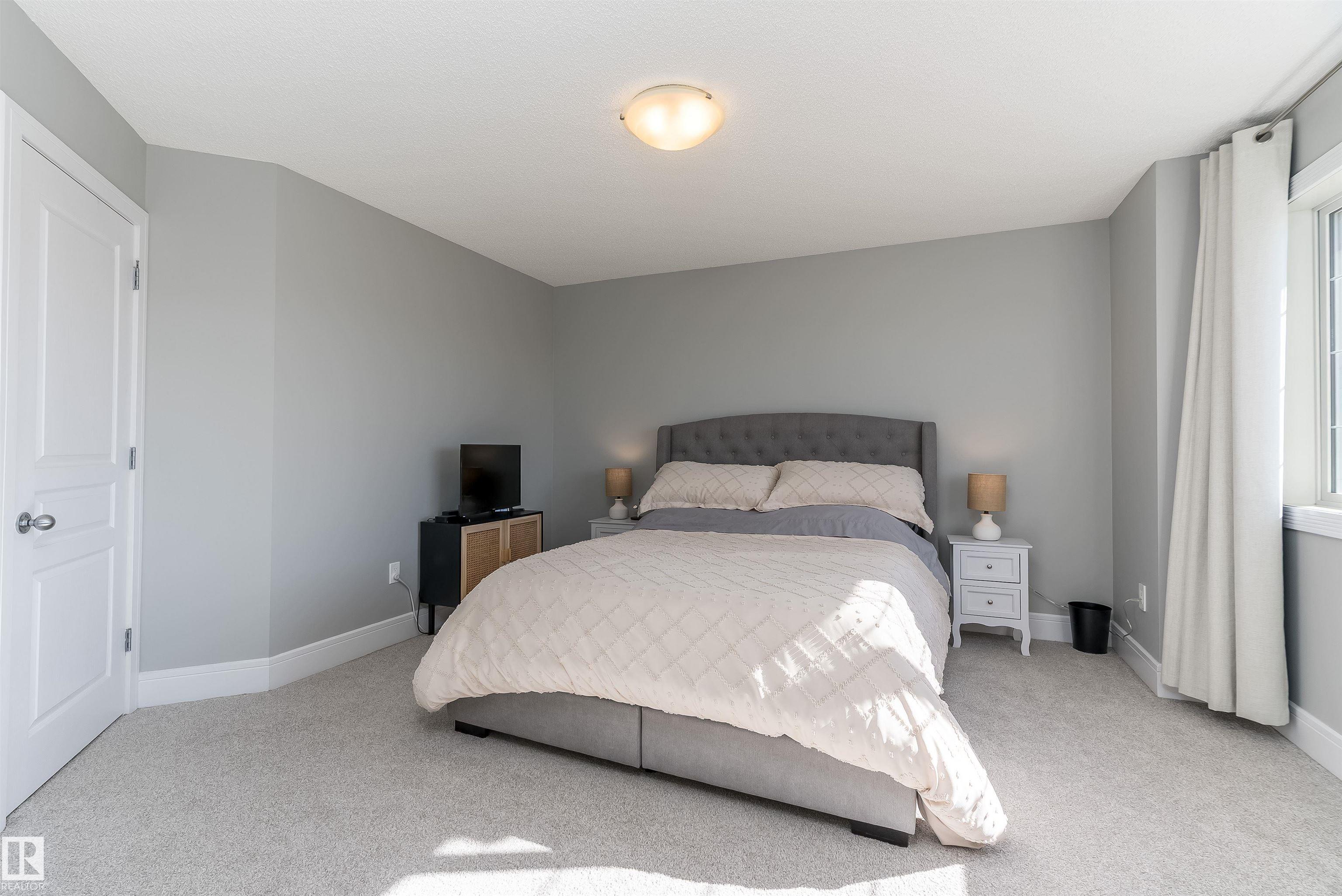 Photo 24 at 85 Sunrose Lane, Suntree, Leduc