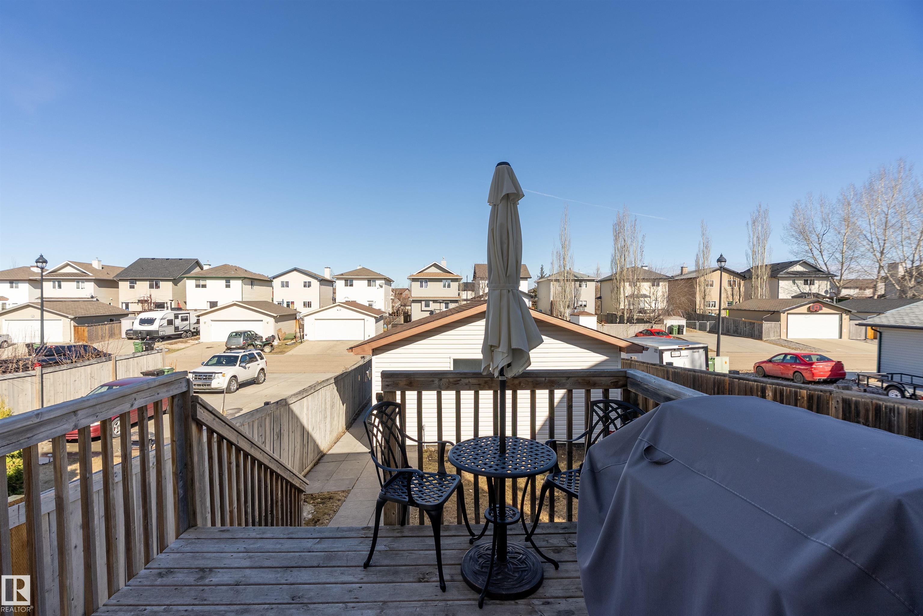 Photo 27 at 85 Sunrose Lane, Suntree, Leduc