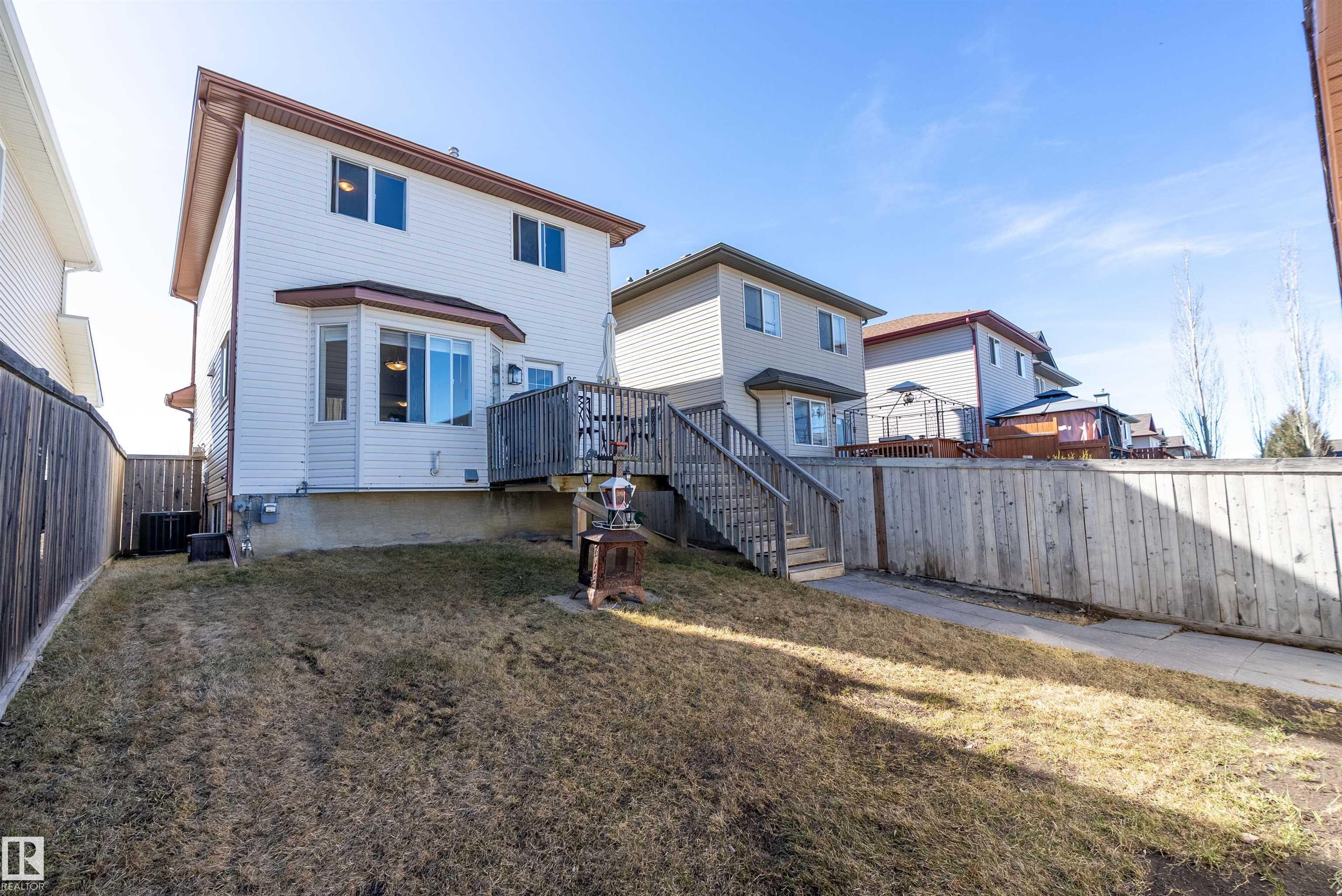 Photo 30 at 85 Sunrose Lane, Suntree, Leduc