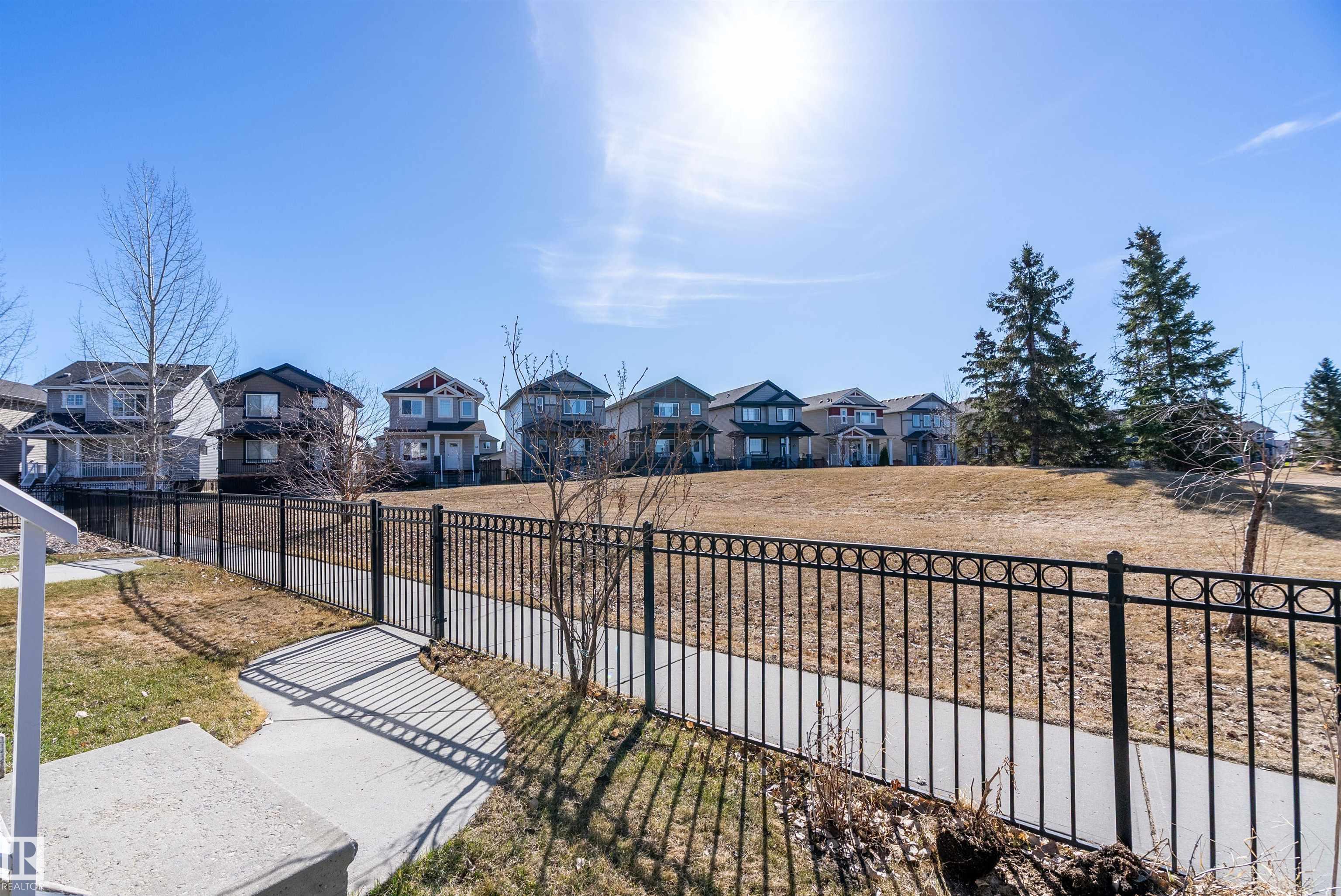 Photo 34 at 85 Sunrose Lane, Suntree, Leduc