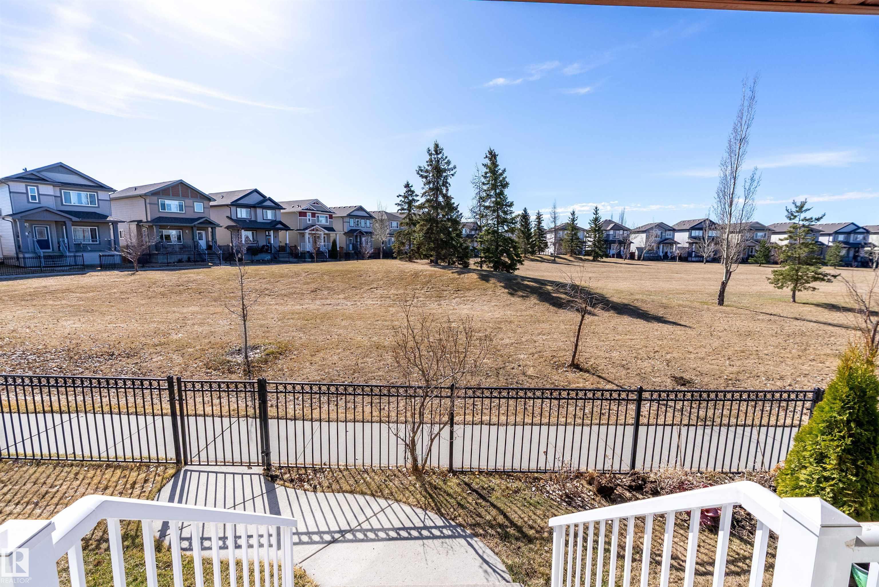 Photo 35 at 85 Sunrose Lane, Suntree, Leduc