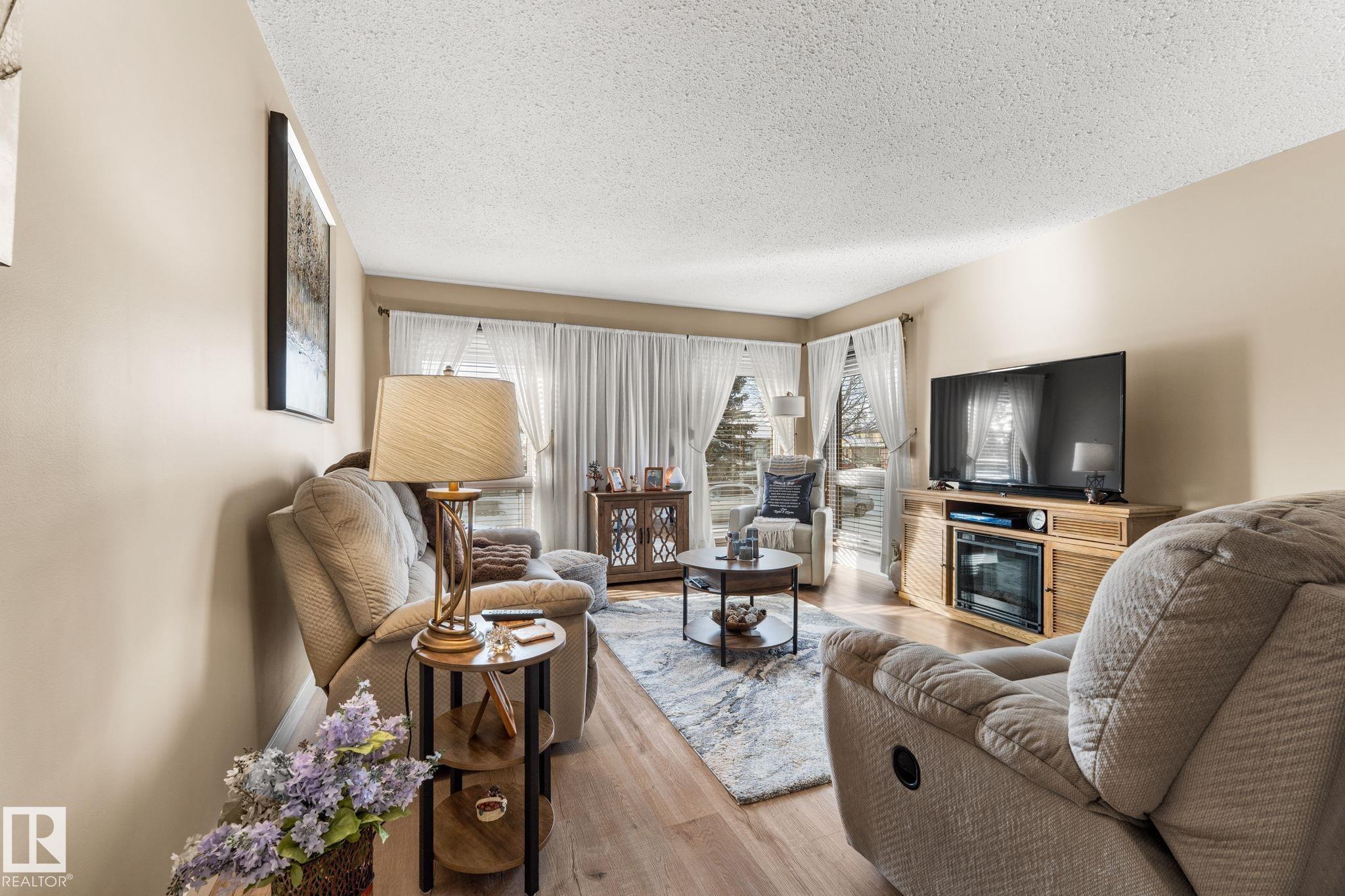 8214 93 Avenue, Pineview Fort Sask., Fort Saskatchewan