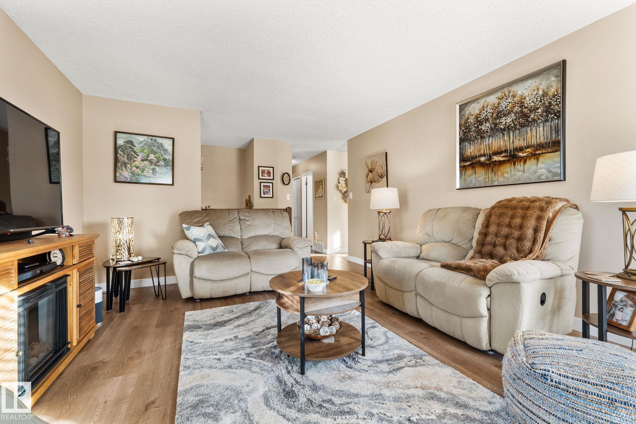 Photo 7 at 8214 93 Avenue, Pineview Fort Sask., Fort Saskatchewan