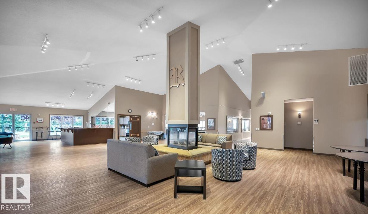 Photo 16 at 108 - 8922 156 Street NW, Meadowlark Park, Edmonton