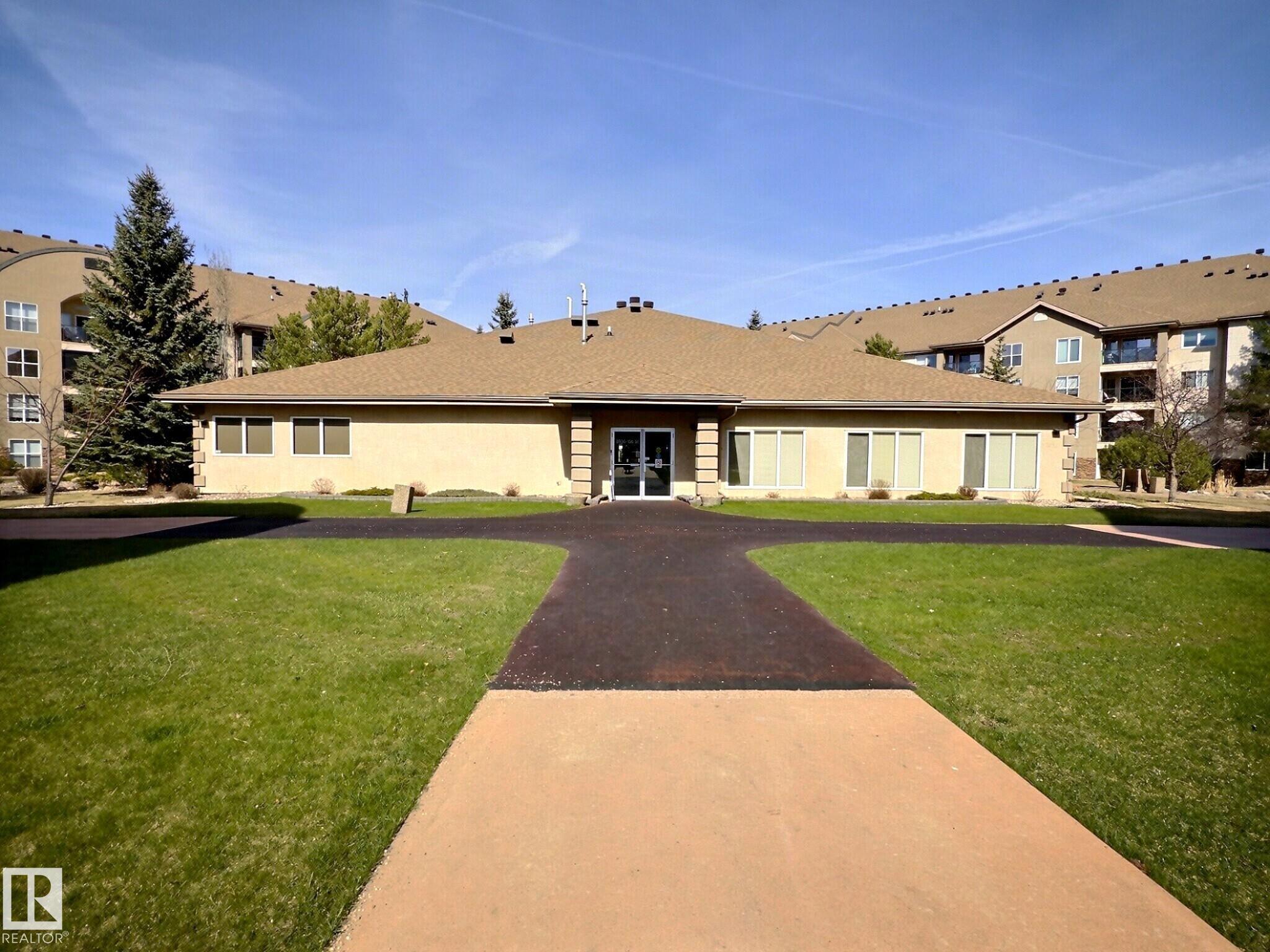 https://zimg.paragon.ice.com/ParagonImages/Property/PM/RAE/225396269/17/0/0/9d998233354d9c4368901e79c8b1cf5a/1/172492e239acf466f6a2fd305aba0812/225396269-39179e6e-5c03-4f8c-8d97-52b899e8b752.JPG