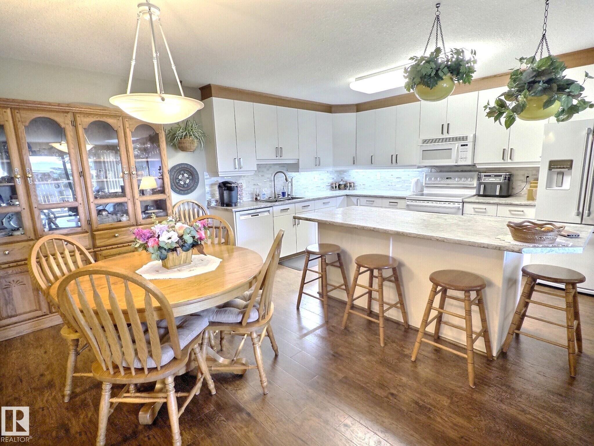 108 - 8922 156 Street NW, Meadowlark Park, Edmonton