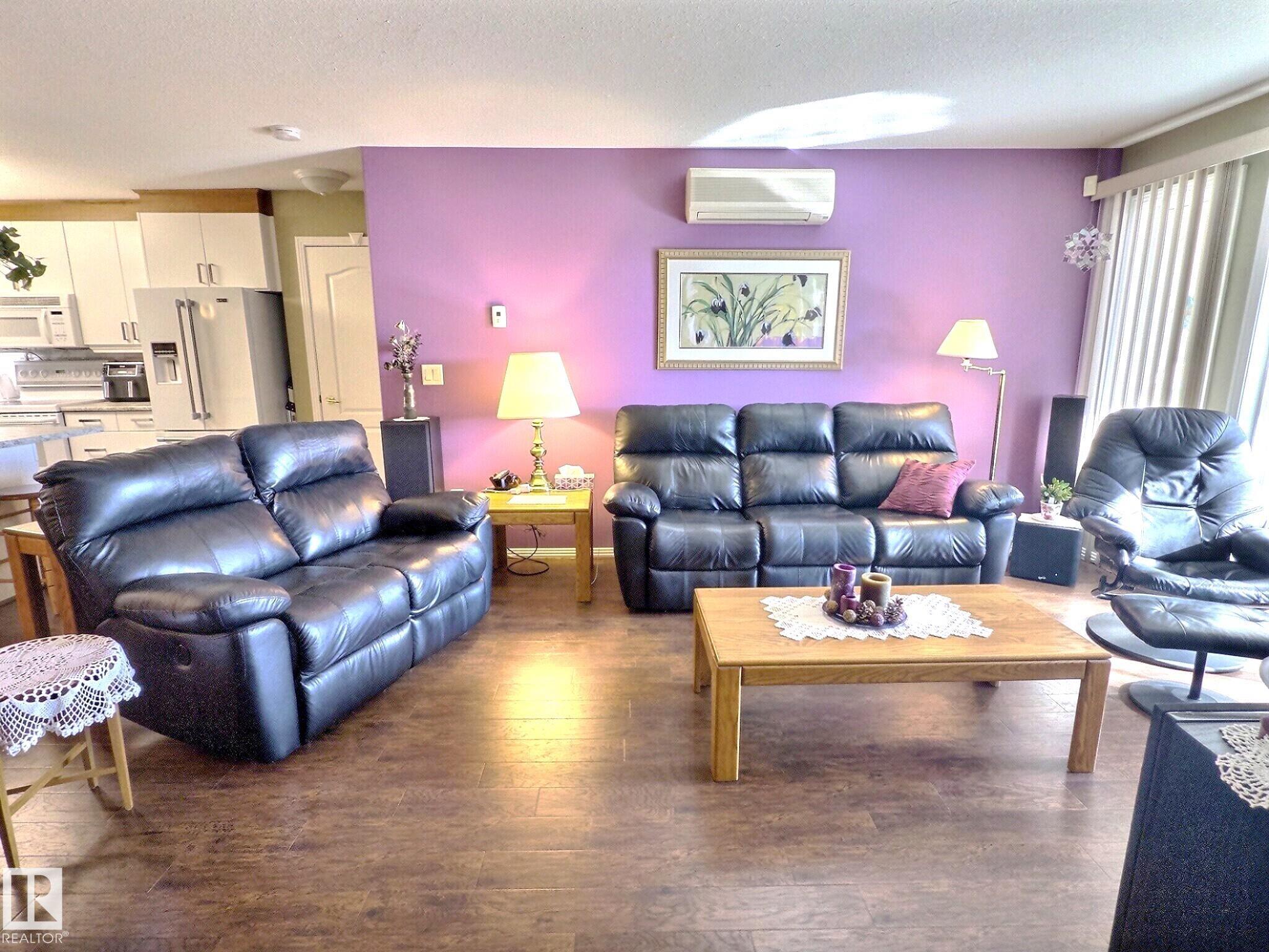 Photo 7 at 108 - 8922 156 Street NW, Meadowlark Park, Edmonton