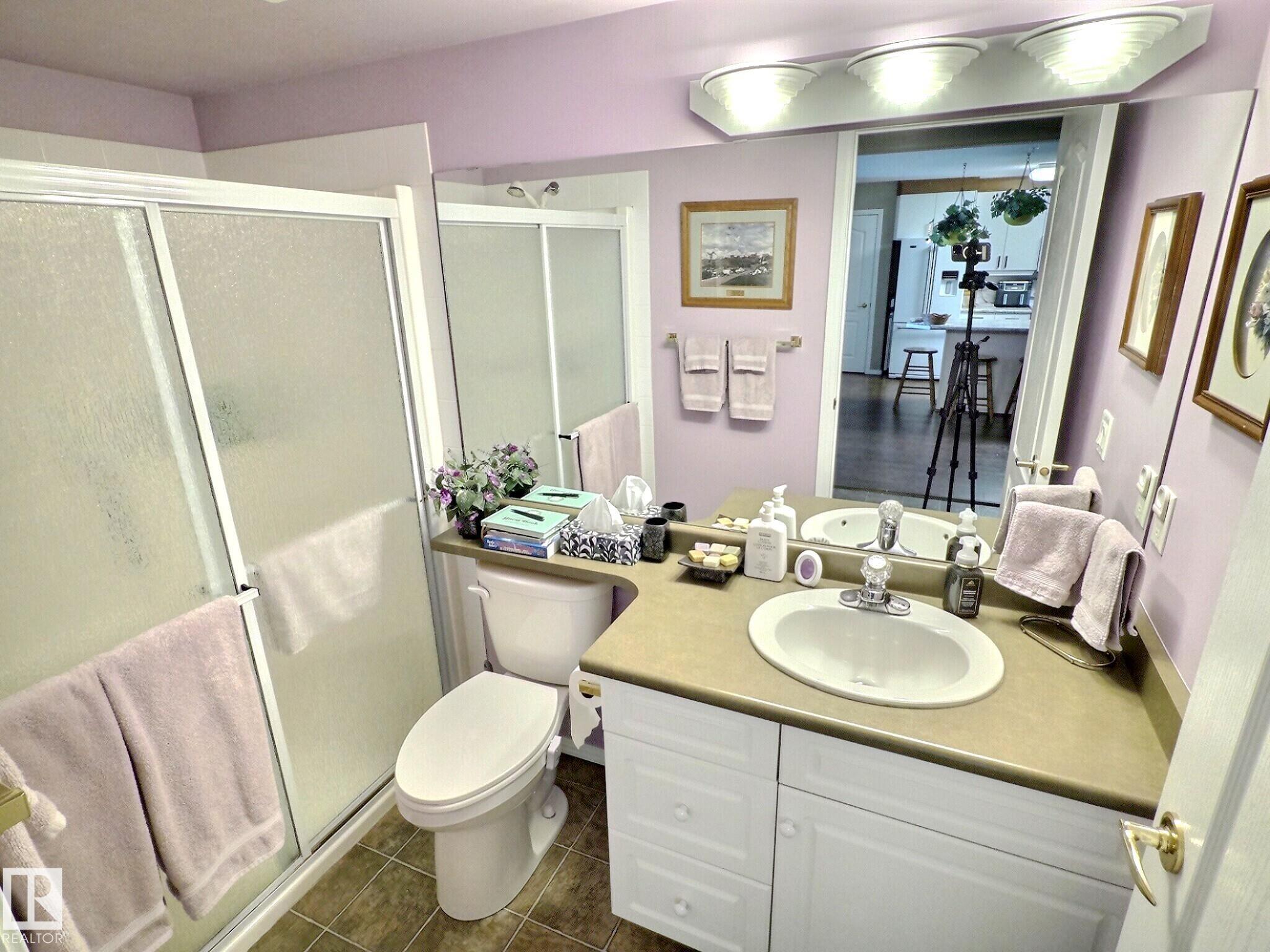 https://zimg.paragon.ice.com/ParagonImages/Property/PM/RAE/225396269/8/0/0/4aba2ed4407e3c83a9d452305143b19a/1/172492e239acf466f6a2fd305aba0812/225396269-35c2e273-f417-4dd7-b153-bedce8e12f22.JPG