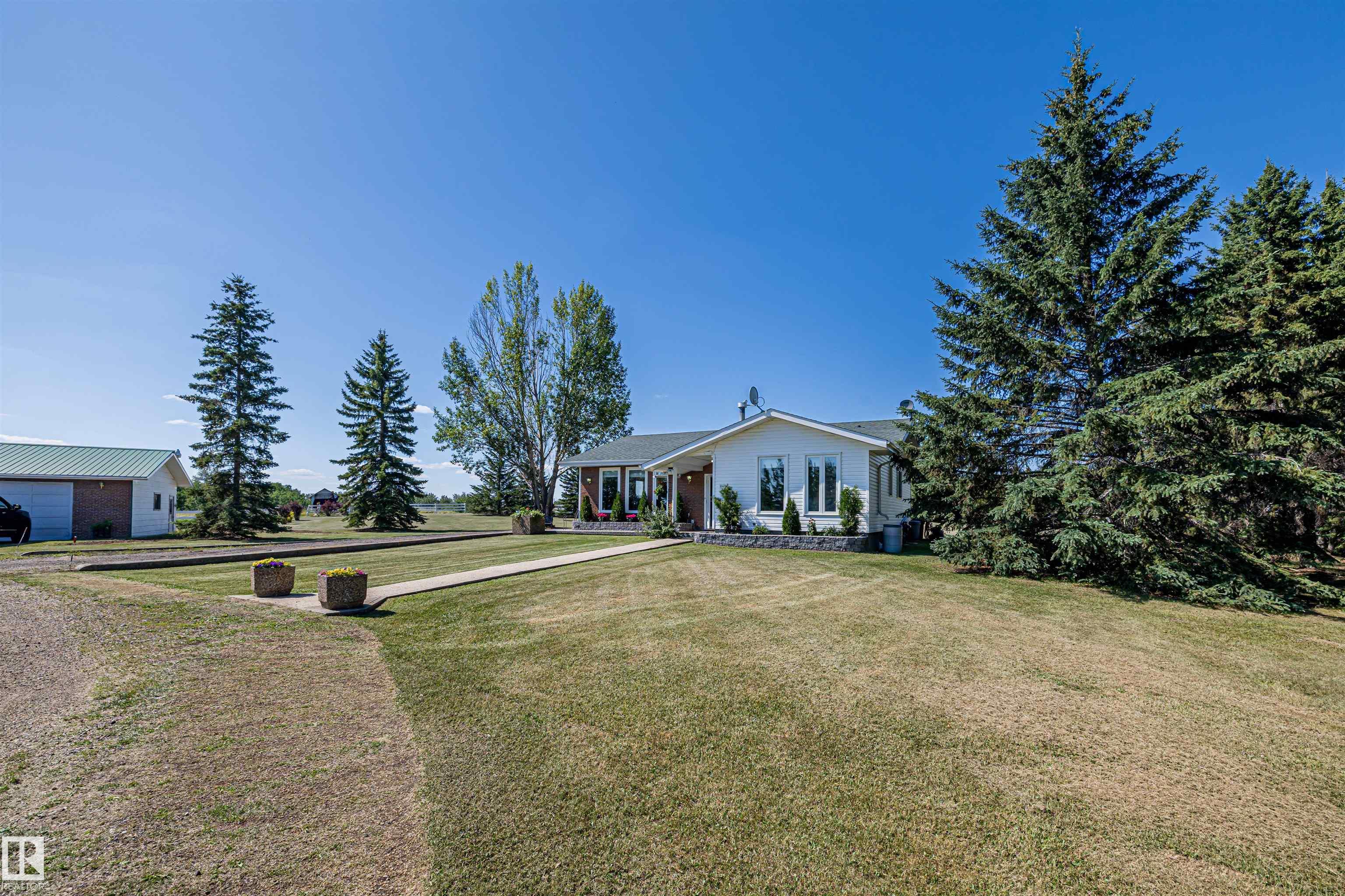 Photo 32 at 21341 Twp Road 534, None, Rural Strathcona County