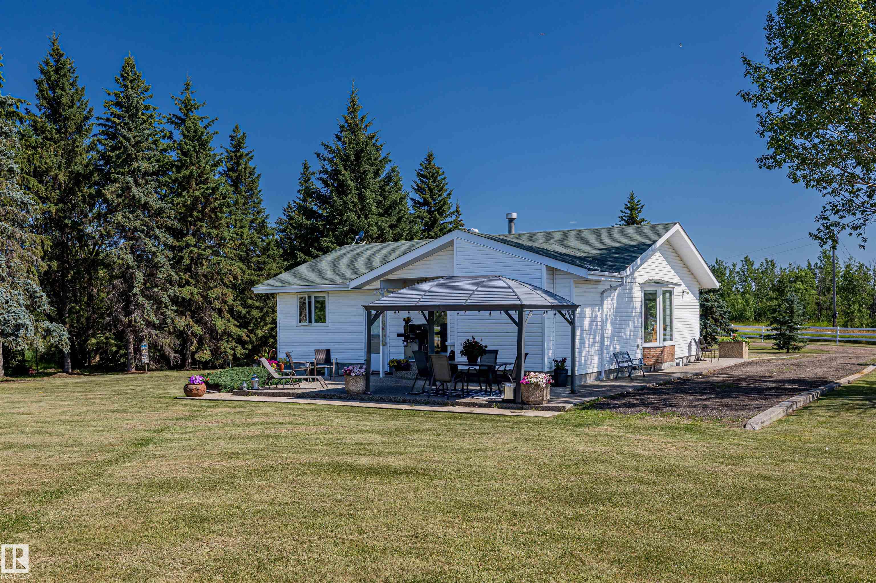 Photo 42 at 21341 Twp Road 534, None, Rural Strathcona County