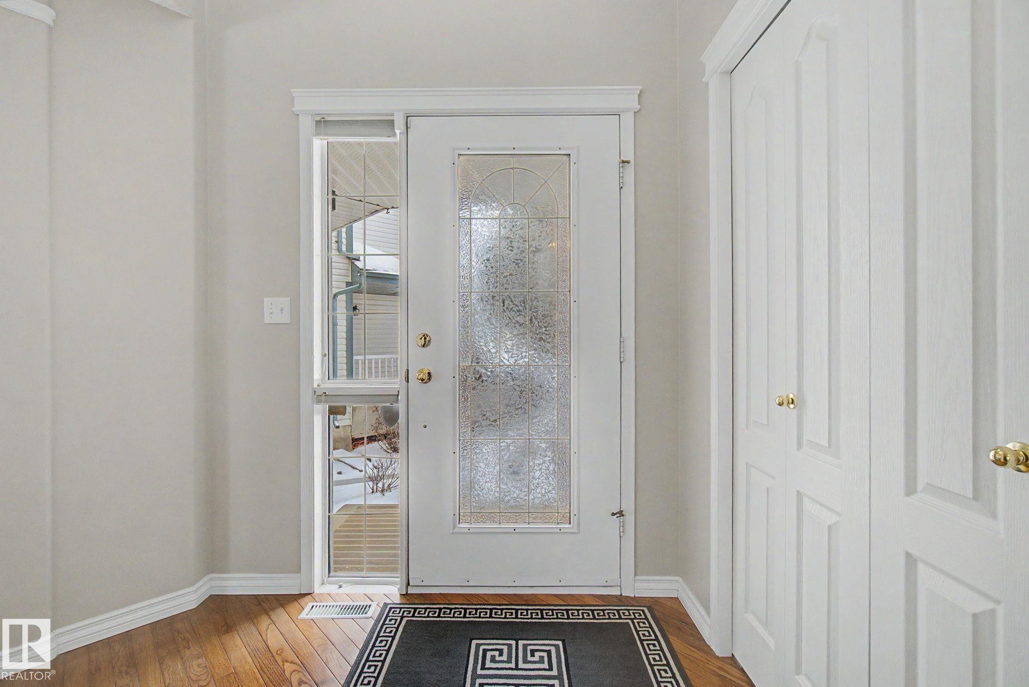 11732 10 Avenue NW, Twin Brooks, Edmonton