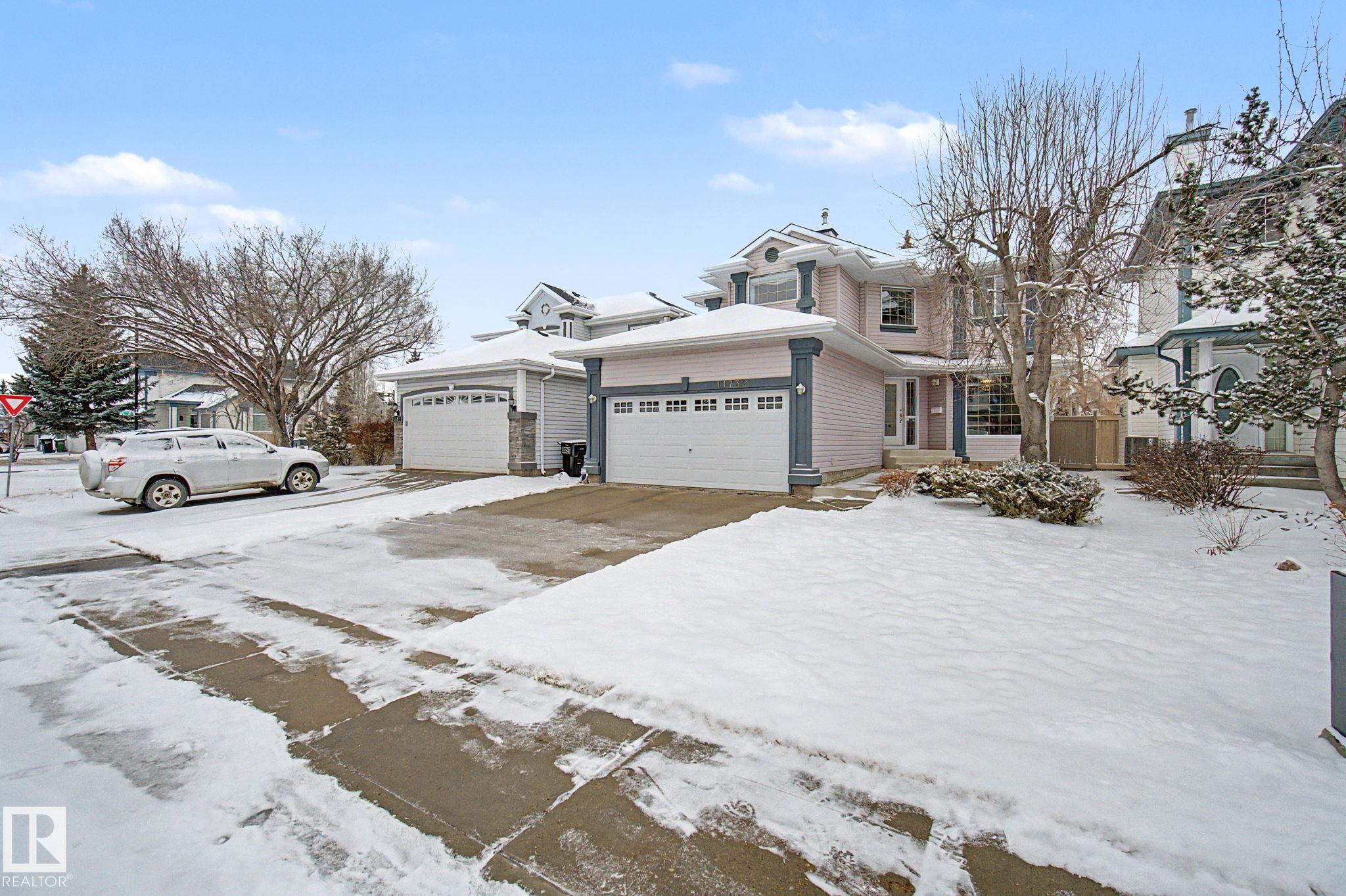 Photo 31 at 11732 10 Avenue NW, Twin Brooks, Edmonton