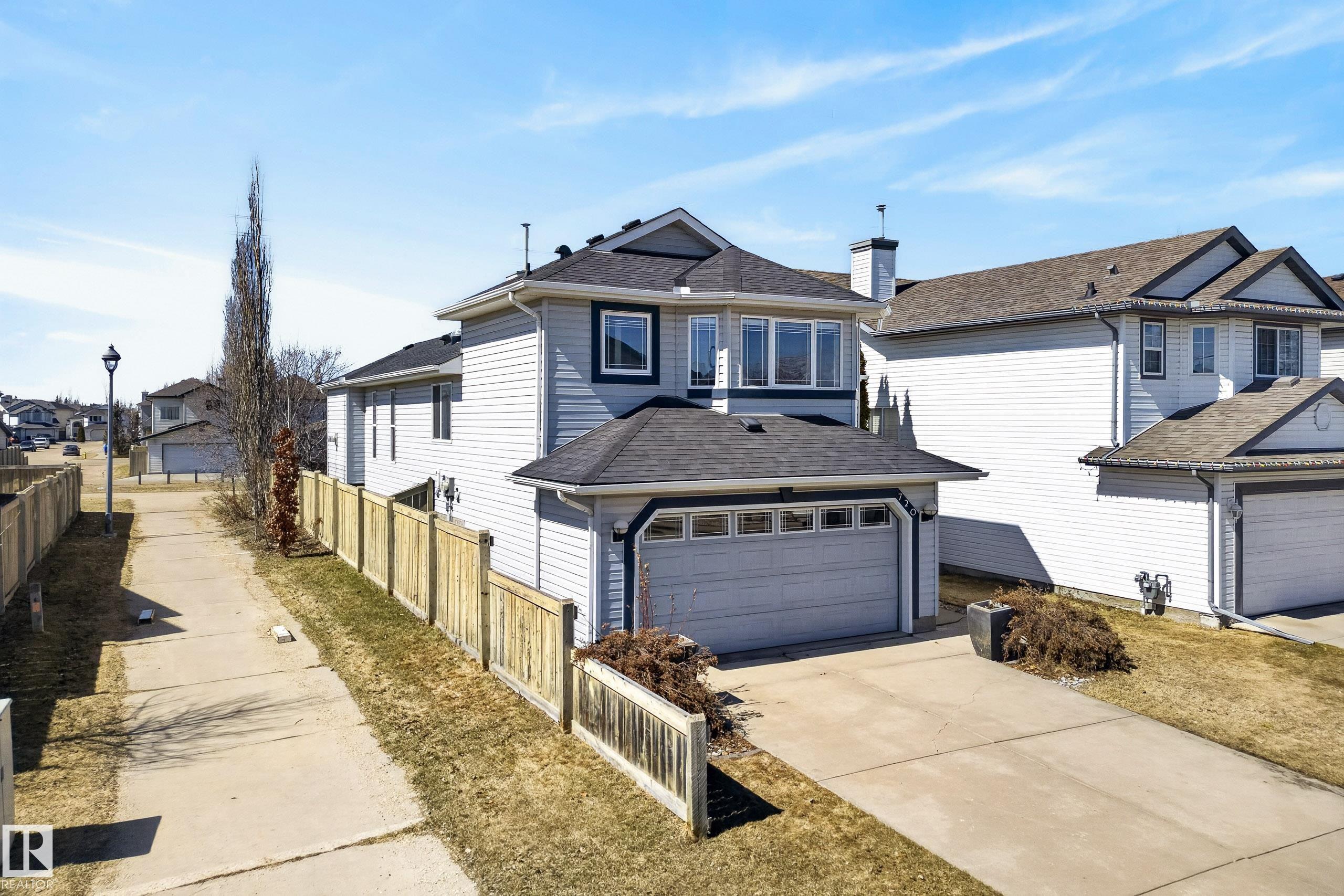 720 87 Street SW, Ellerslie, Edmonton
