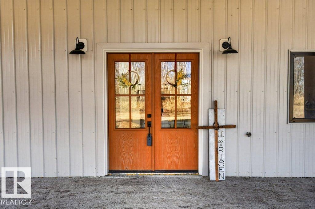 Photo 12 at 48530 Range Road 230, None, Rural Leduc County