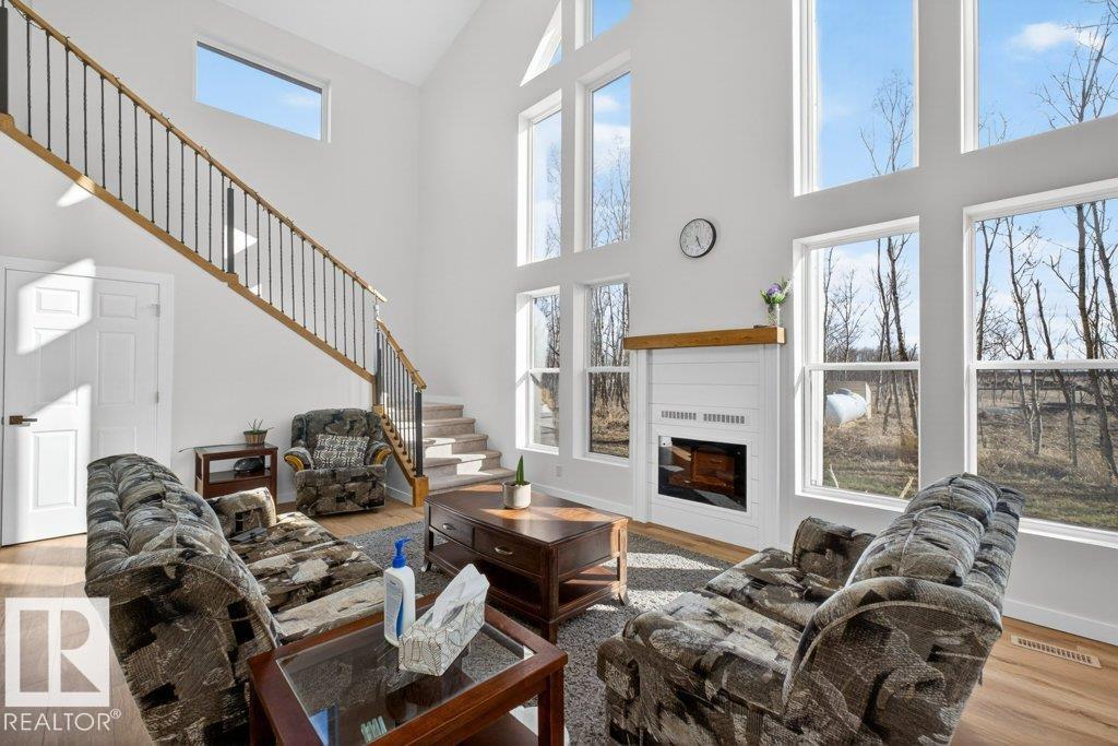 Photo 16 at 48530 Range Road 230, None, Rural Leduc County