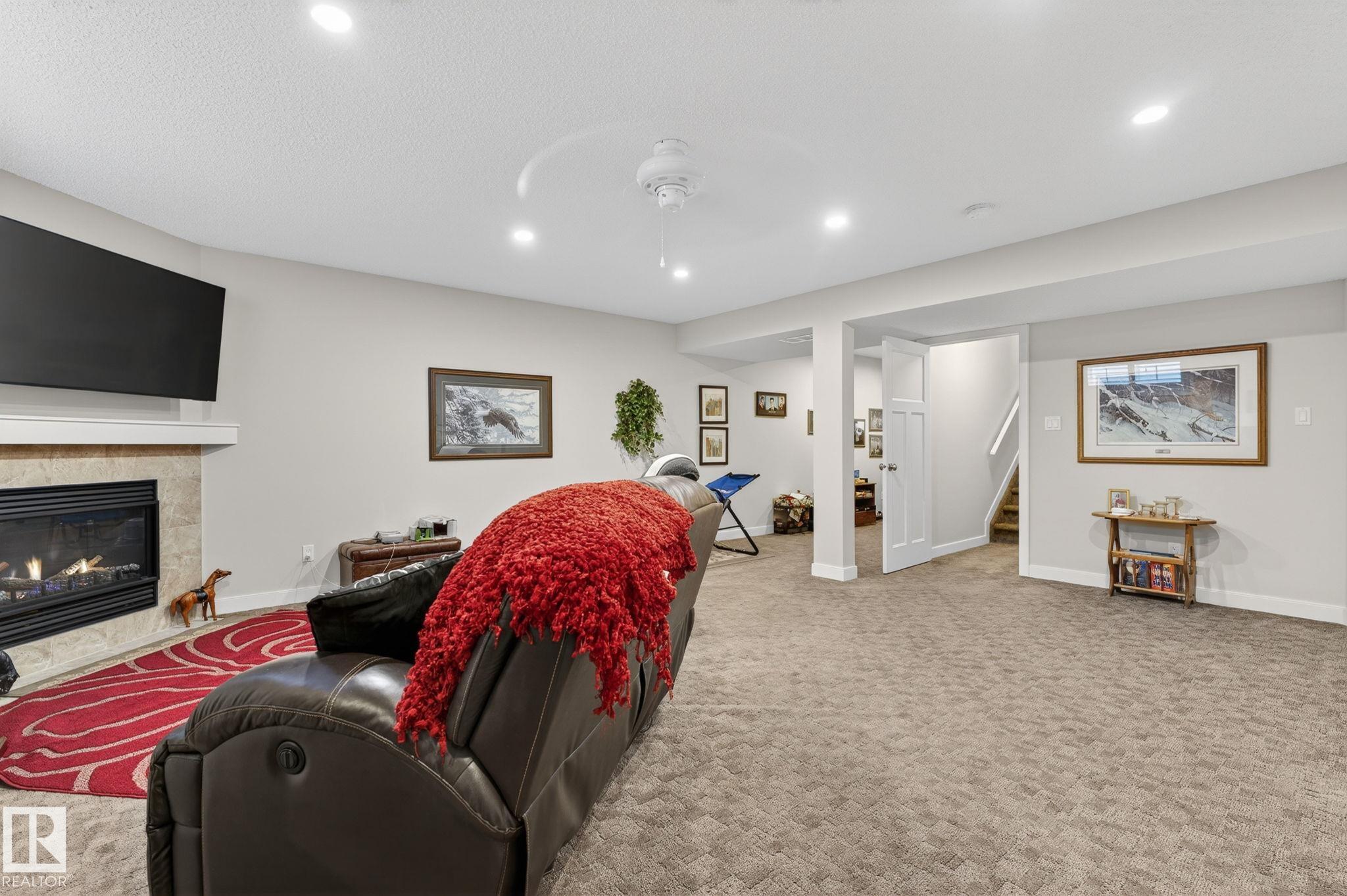 Photo 26 at 25 - 340 Spruce Ridge Road, Spruce Ridge, Spruce Grove