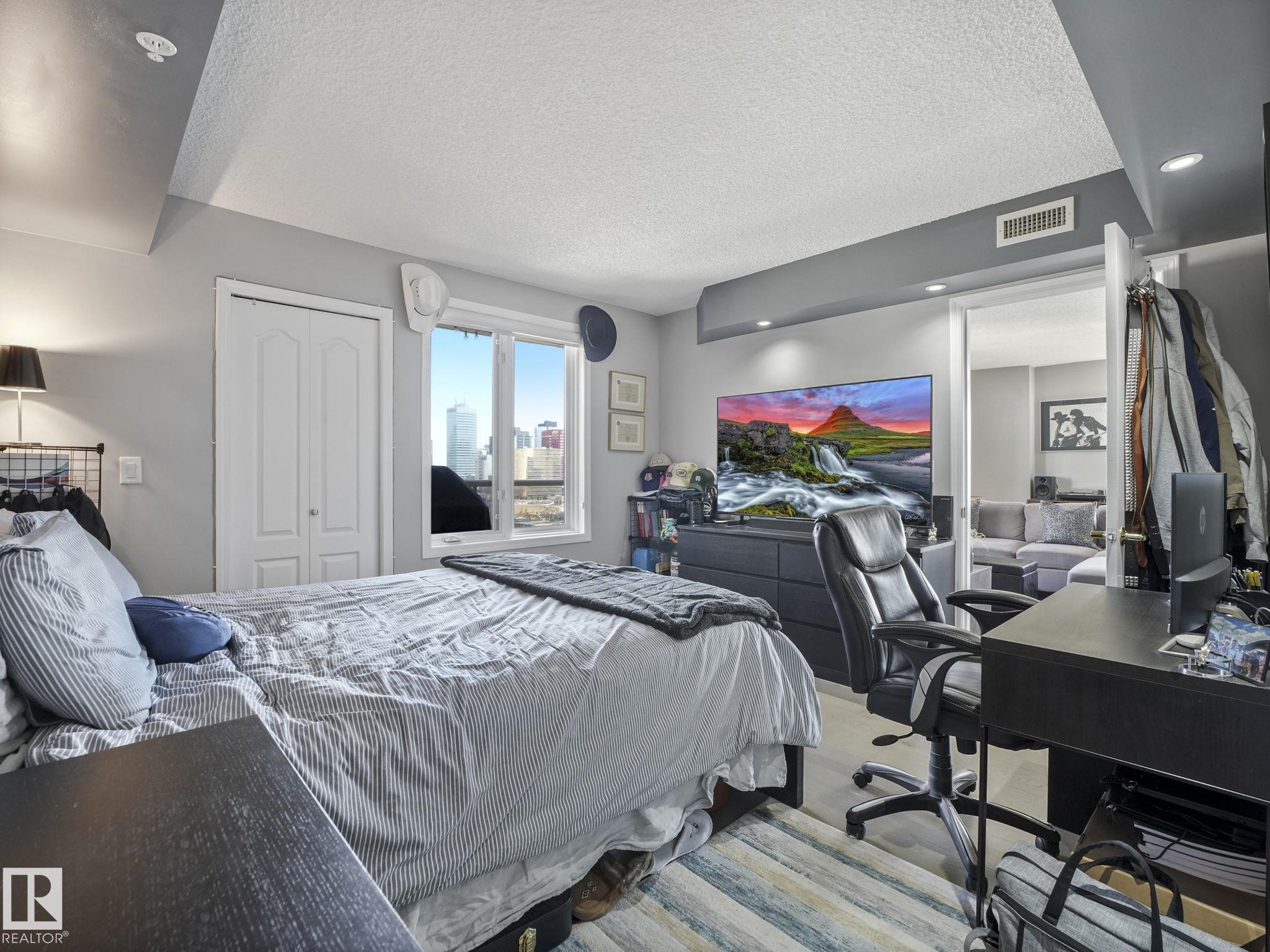 Photo 37 at 1404 - 10909 103 Avenue NW, Downtown, Edmonton