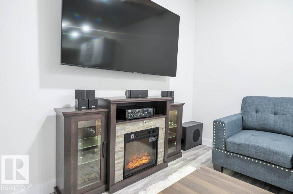 https://zimg.paragon.ice.com/ParagonImages/Property/PM/RAE/225396342/26/0/0/1cf94b41ec5558815973183044378f65/1/a337ca7e4918f9a3d8d4bd8c0516e013/225396342-4769d621-61bc-4855-94fb-7ac7af8169db.JPG