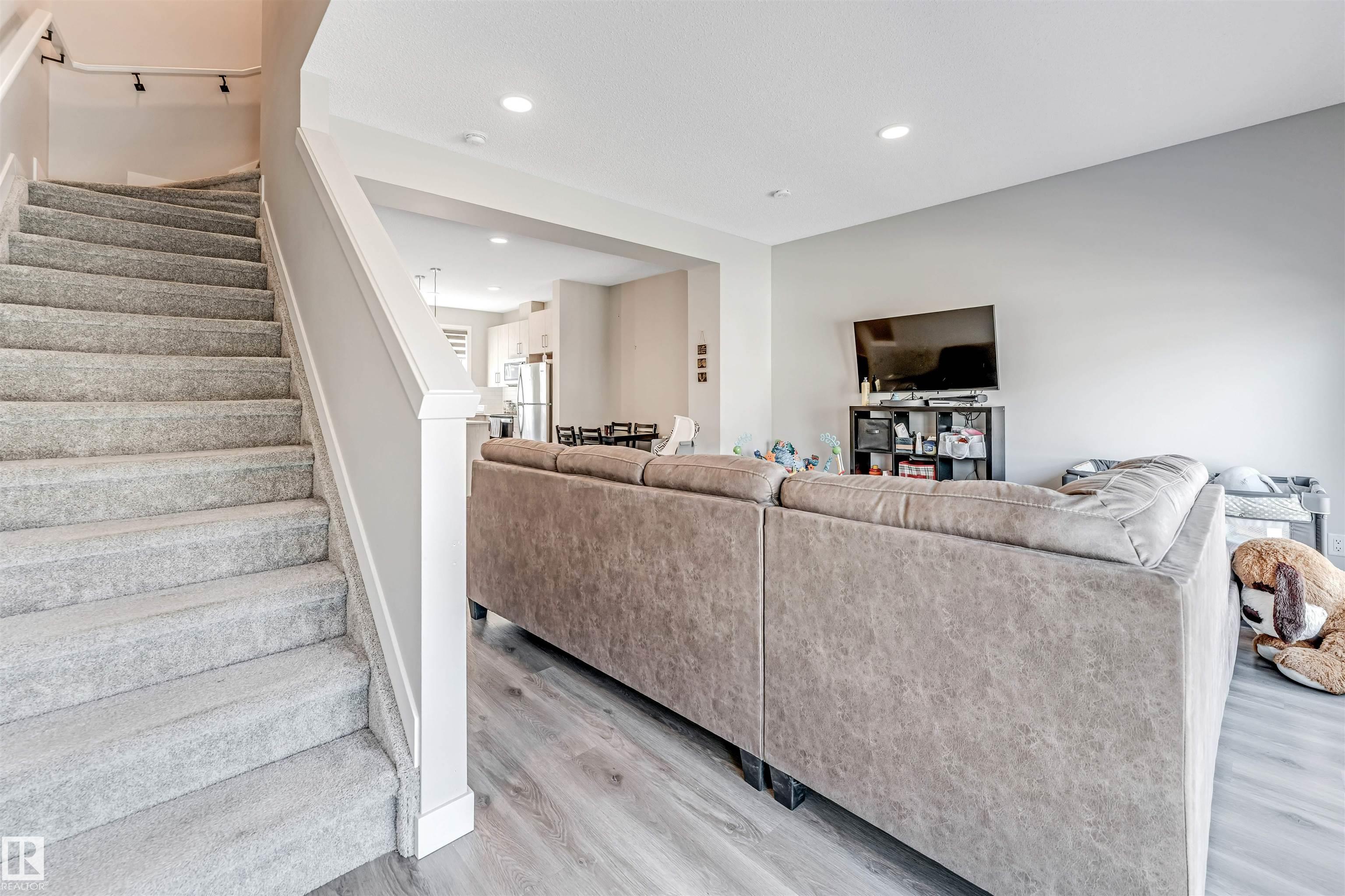 Photo 13 at 21 - 11910 35 Avenue SW, Heritage Valley Town Centre Area, Edmonton