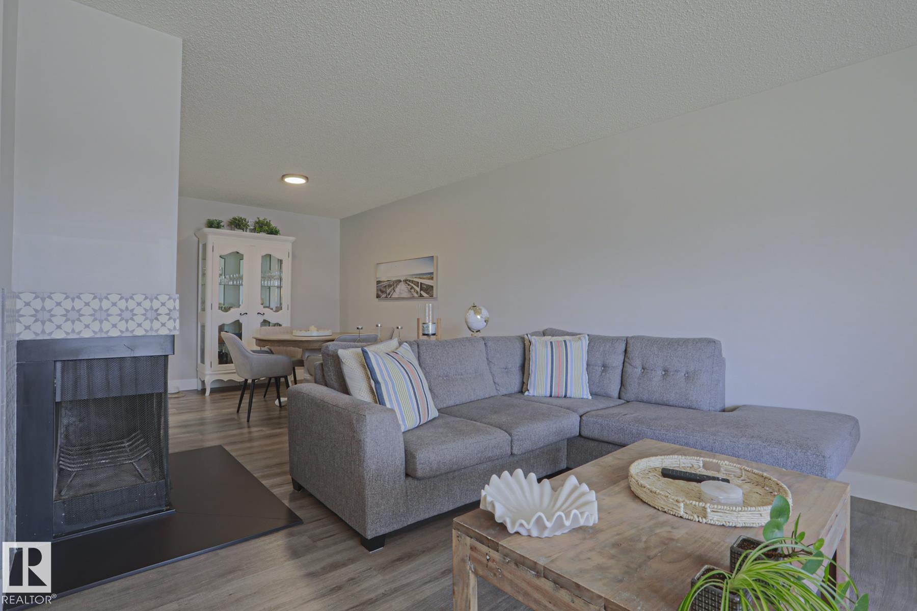 Picture for #7 2204 118 ST NW