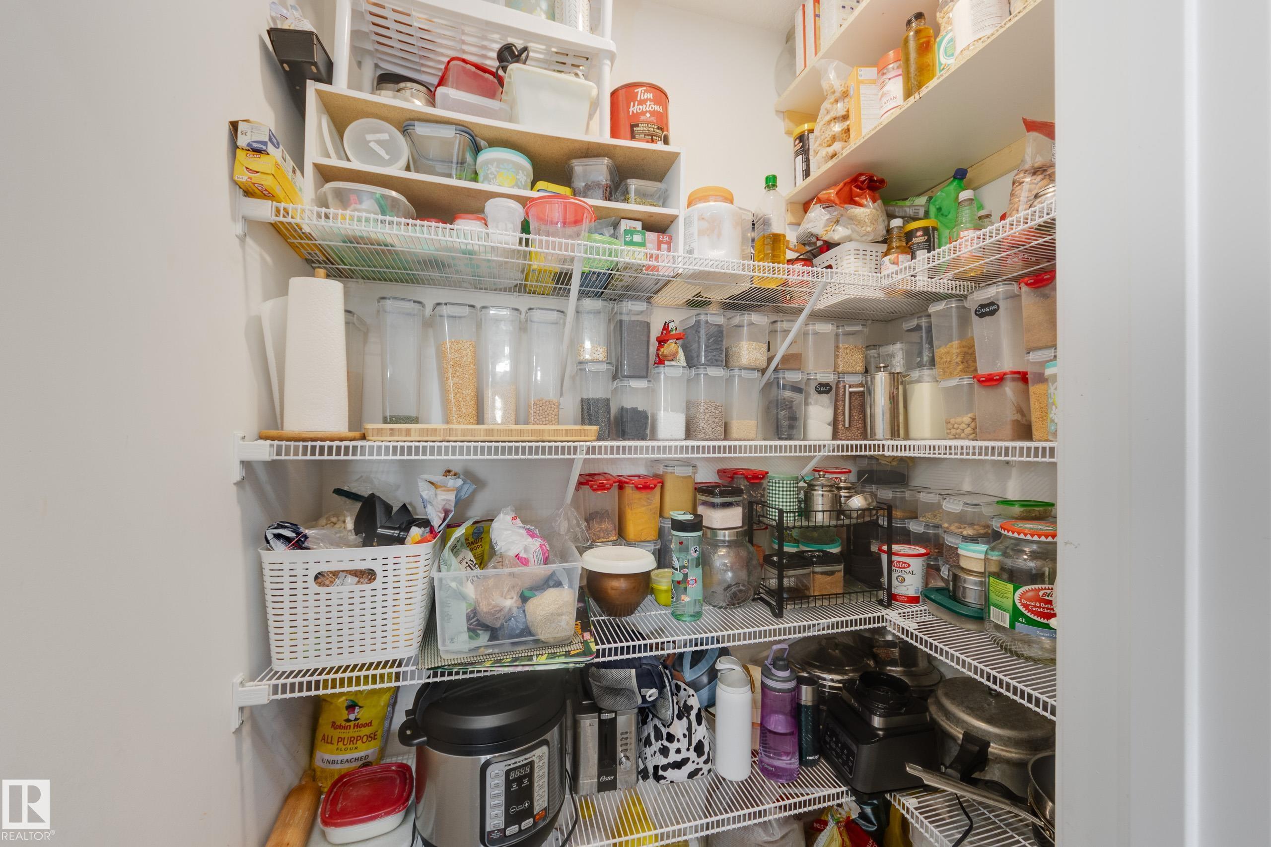 https://zimg.paragon.ice.com/ParagonImages/Property/PM/RAE/225396382/20/0/0/acdb95dad71df12dbec8d88ed6b44a2f/1/a7a637c996c4a280c51ed21e18554ba7/225396382-832CFDE6-6D70-4B99-AE5B-A617DBED10FC.JPG