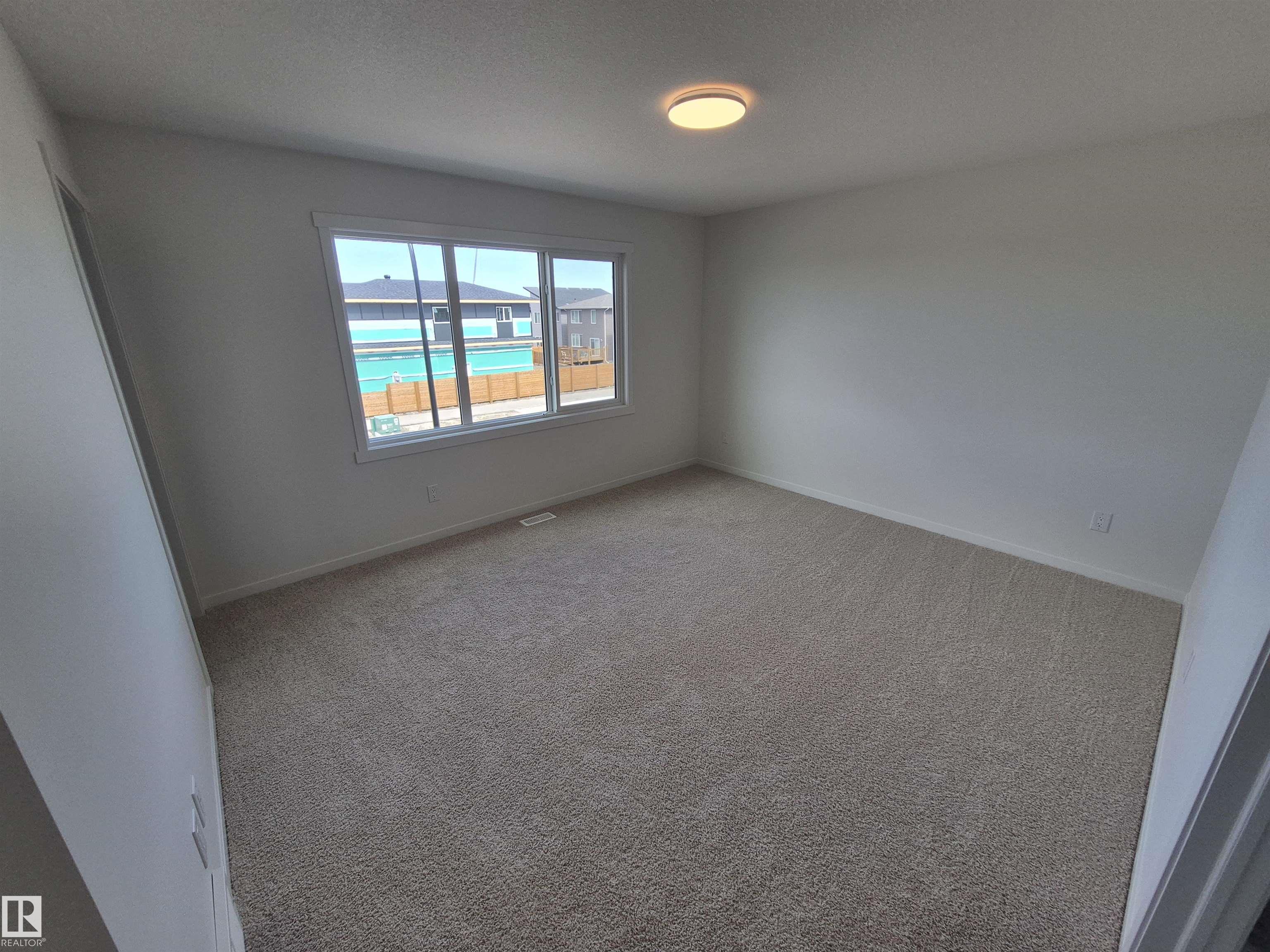 Photo 16 at 1086 Mcleod Avenue, Easton, Spruce Grove