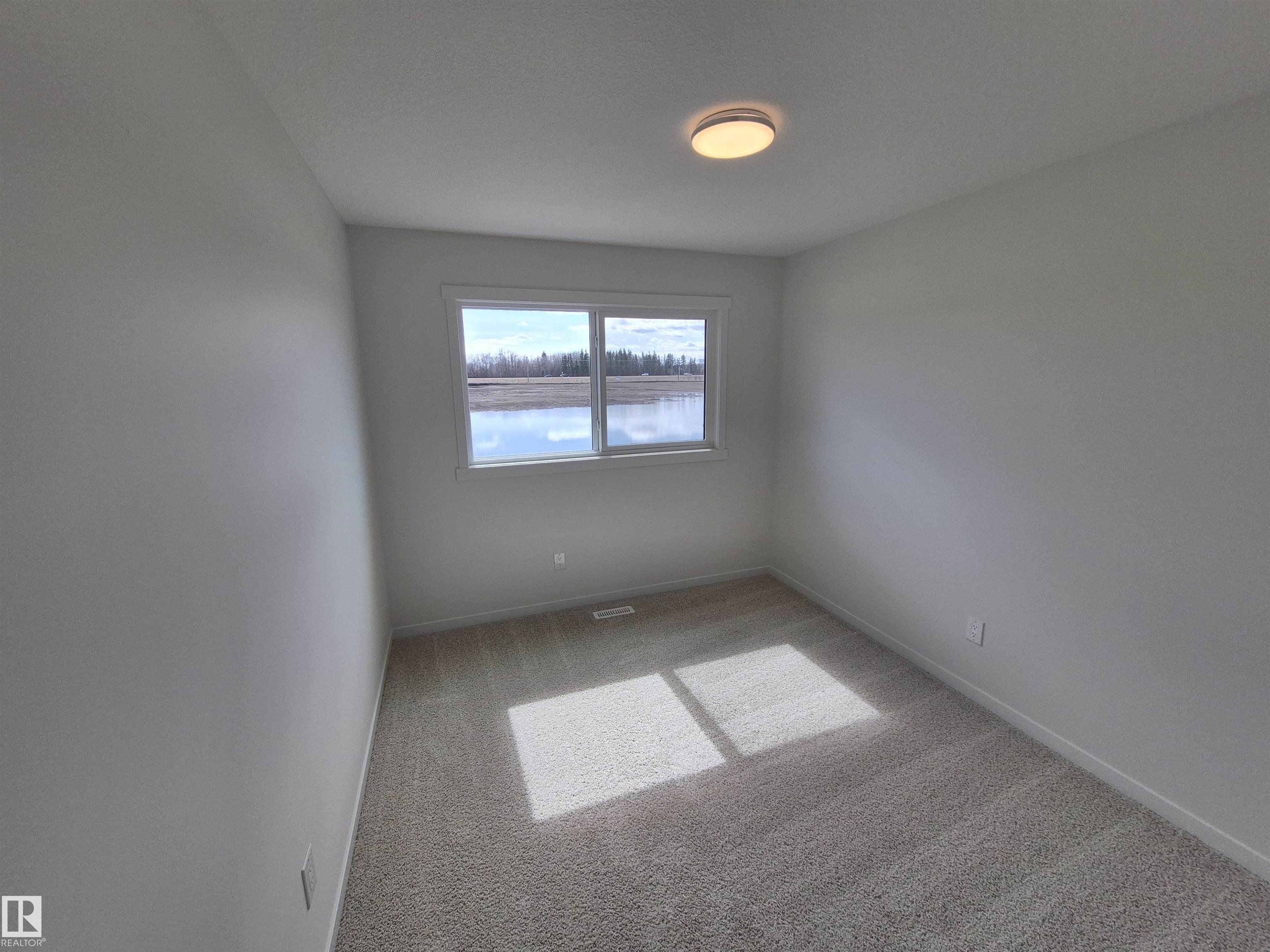 Photo 28 at 1086 Mcleod Avenue, Easton, Spruce Grove