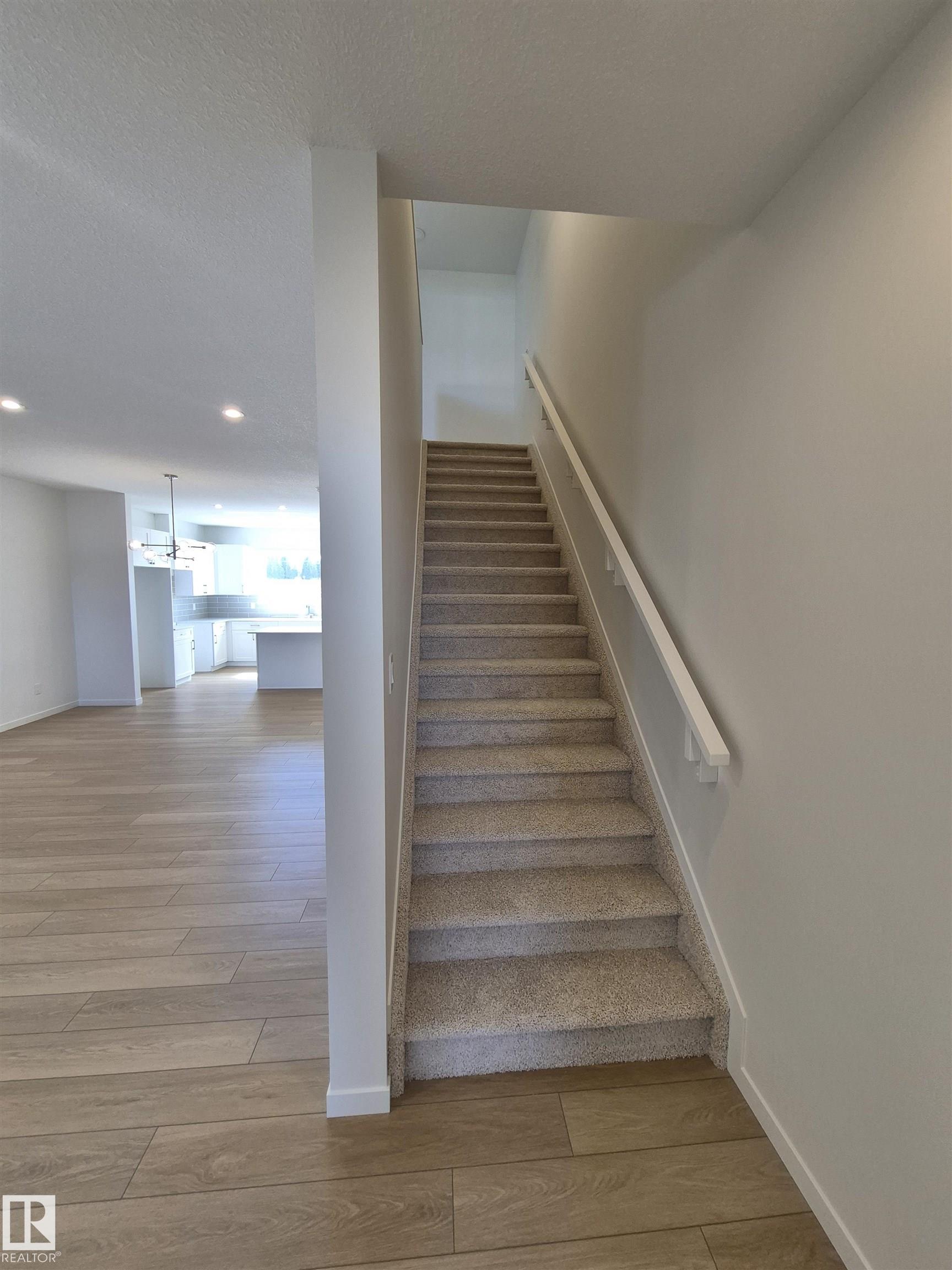 Photo 7 at 1086 Mcleod Avenue, Easton, Spruce Grove