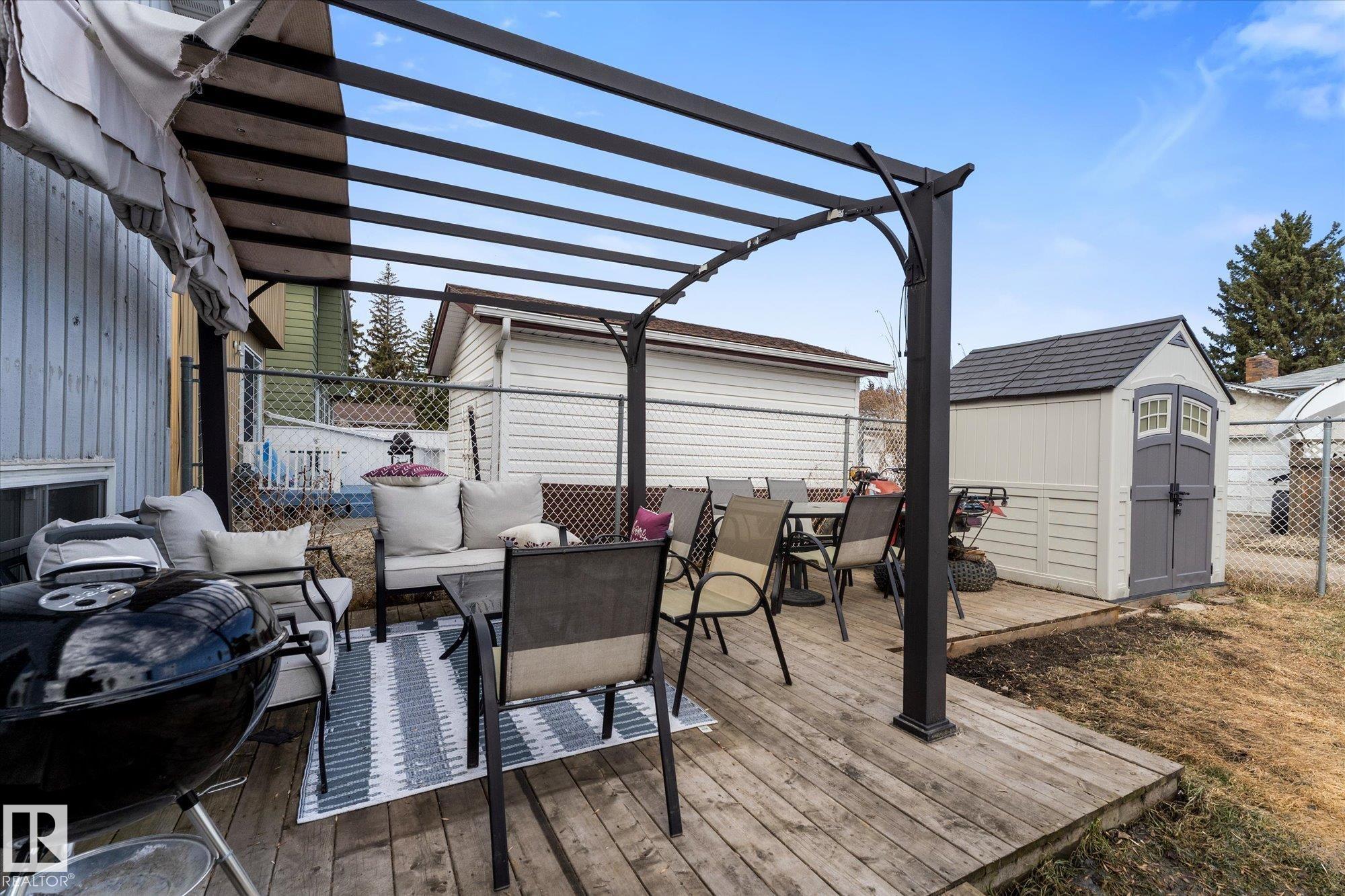 Photo 23 at 33 Wellington Crescent, Woodhaven, Spruce Grove