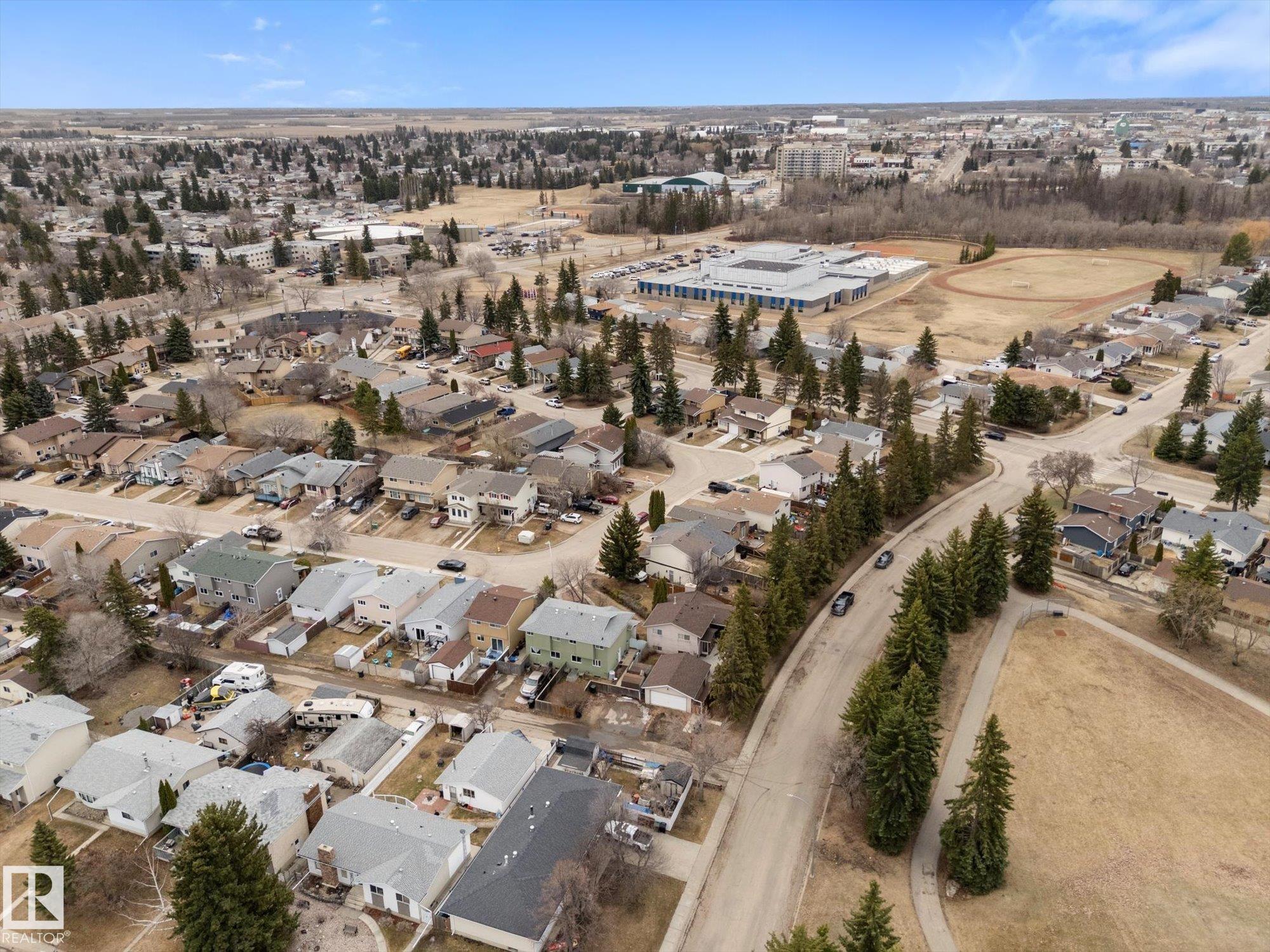 Photo 32 at 33 Wellington Crescent, Woodhaven, Spruce Grove