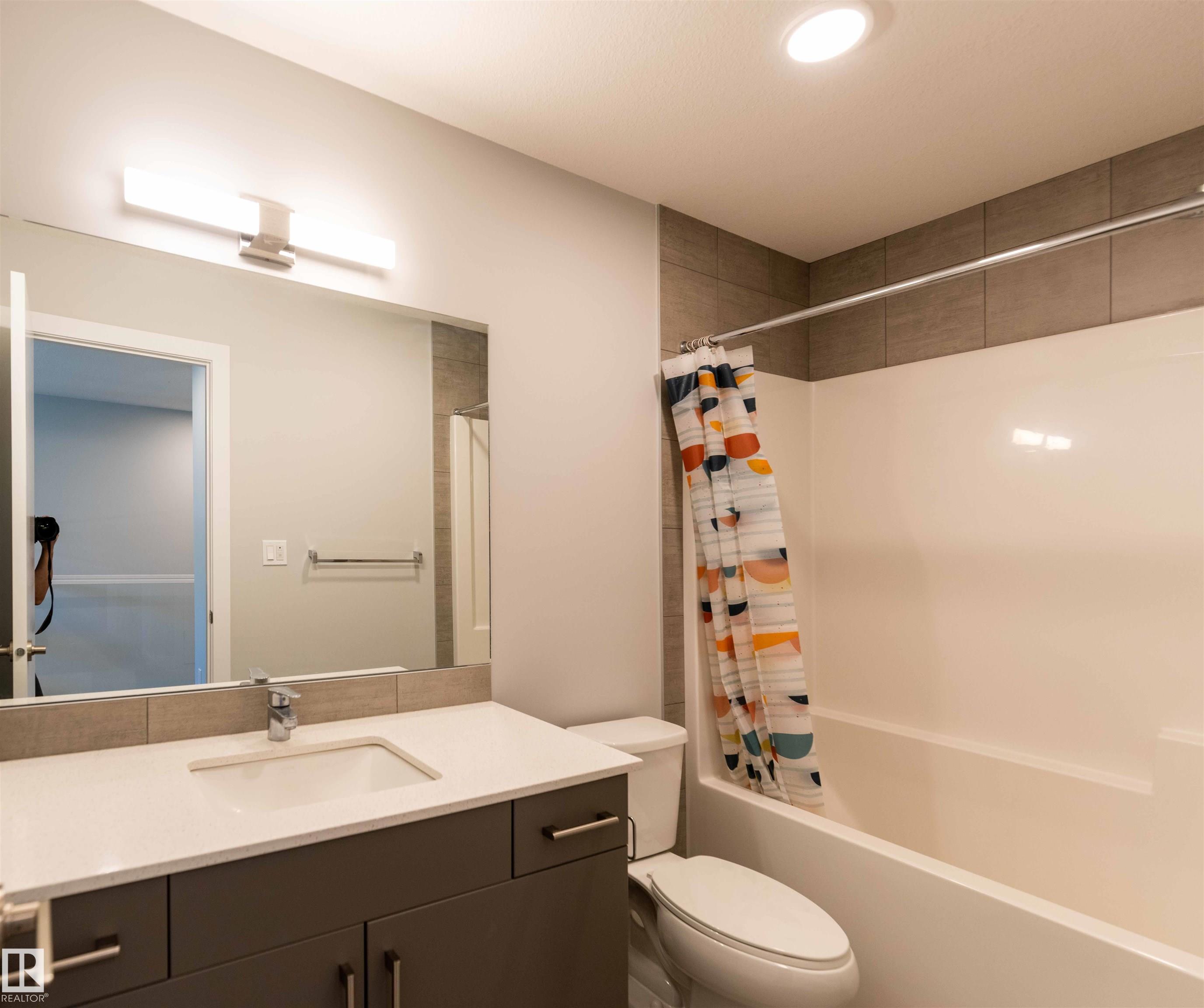 Photo 26 at 21 - 1729 Keene Crescent SW, Keswick, Edmonton