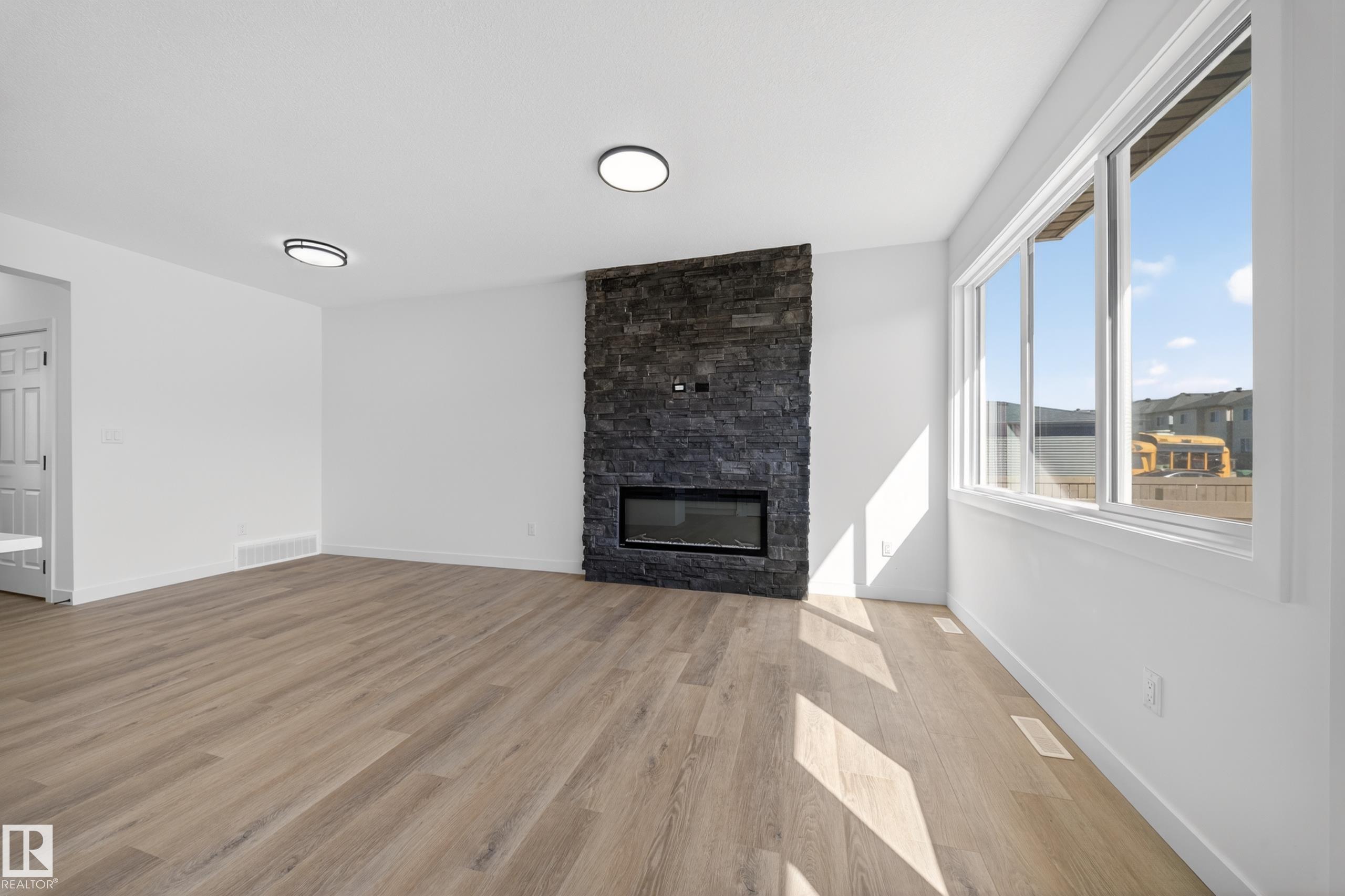 Photo 19 at 227 Deer Valley Drive, Deer Valley, Leduc