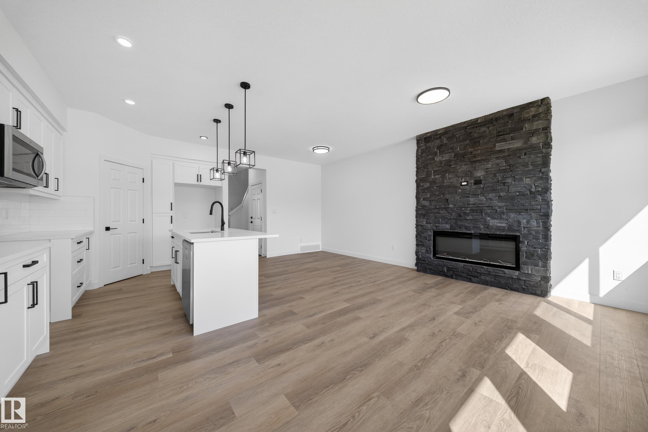 Photo 22 at 227 Deer Valley Drive, Deer Valley, Leduc