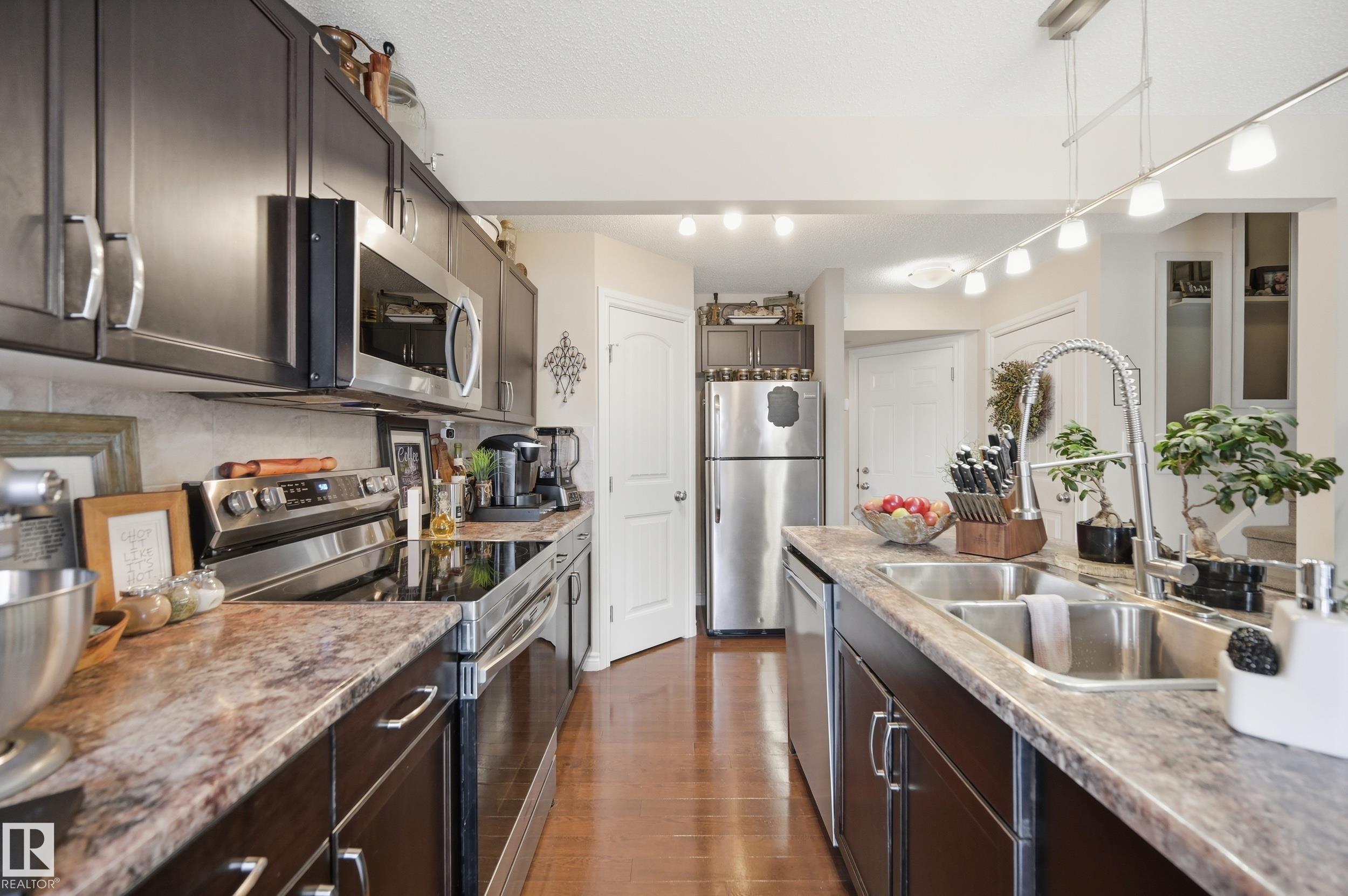 Photo 8 at 4 Peter Street, Prescott, Spruce Grove