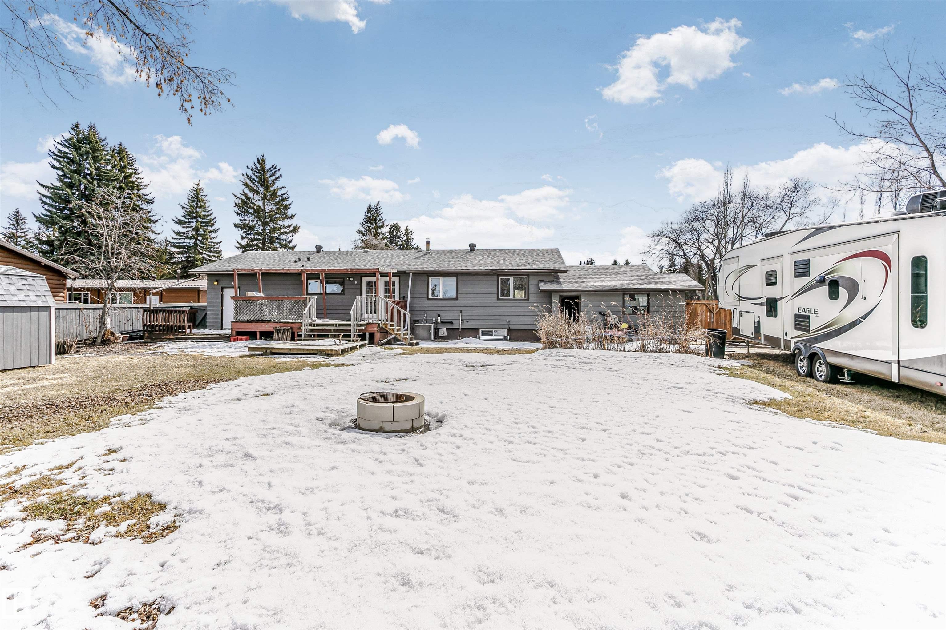 3 Gosset Place, Broxton Park, Spruce Grove