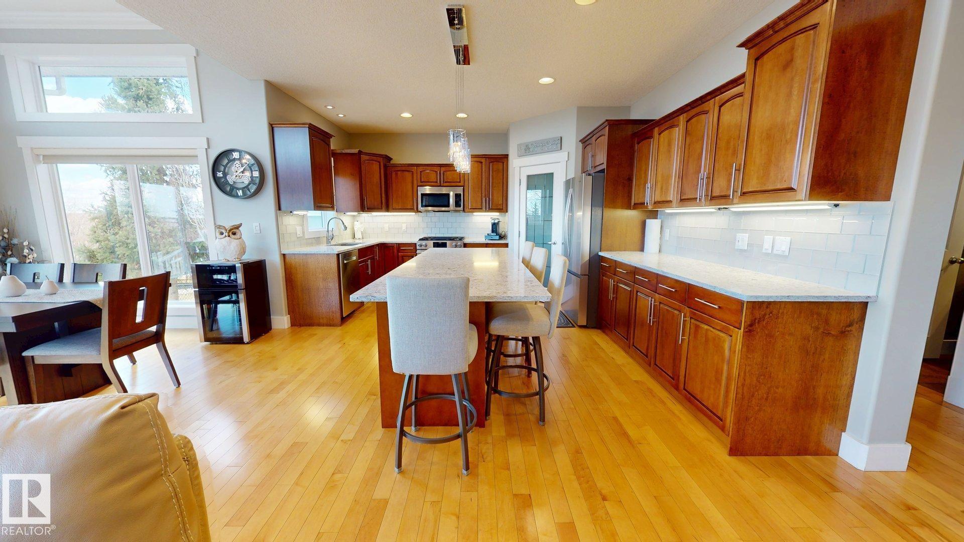 144 Reichert Drive, Coloniale Estates, Beaumont