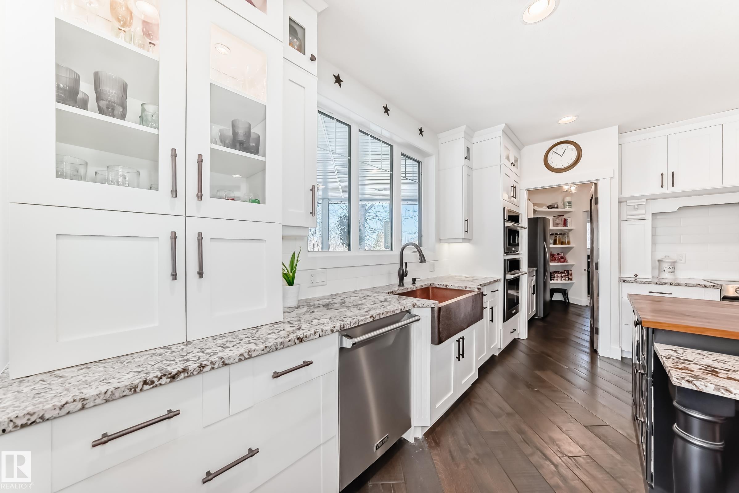 Photo 13 at 16 - 53226 Rge Road 261, Helenslea Estates, Rural Parkland County