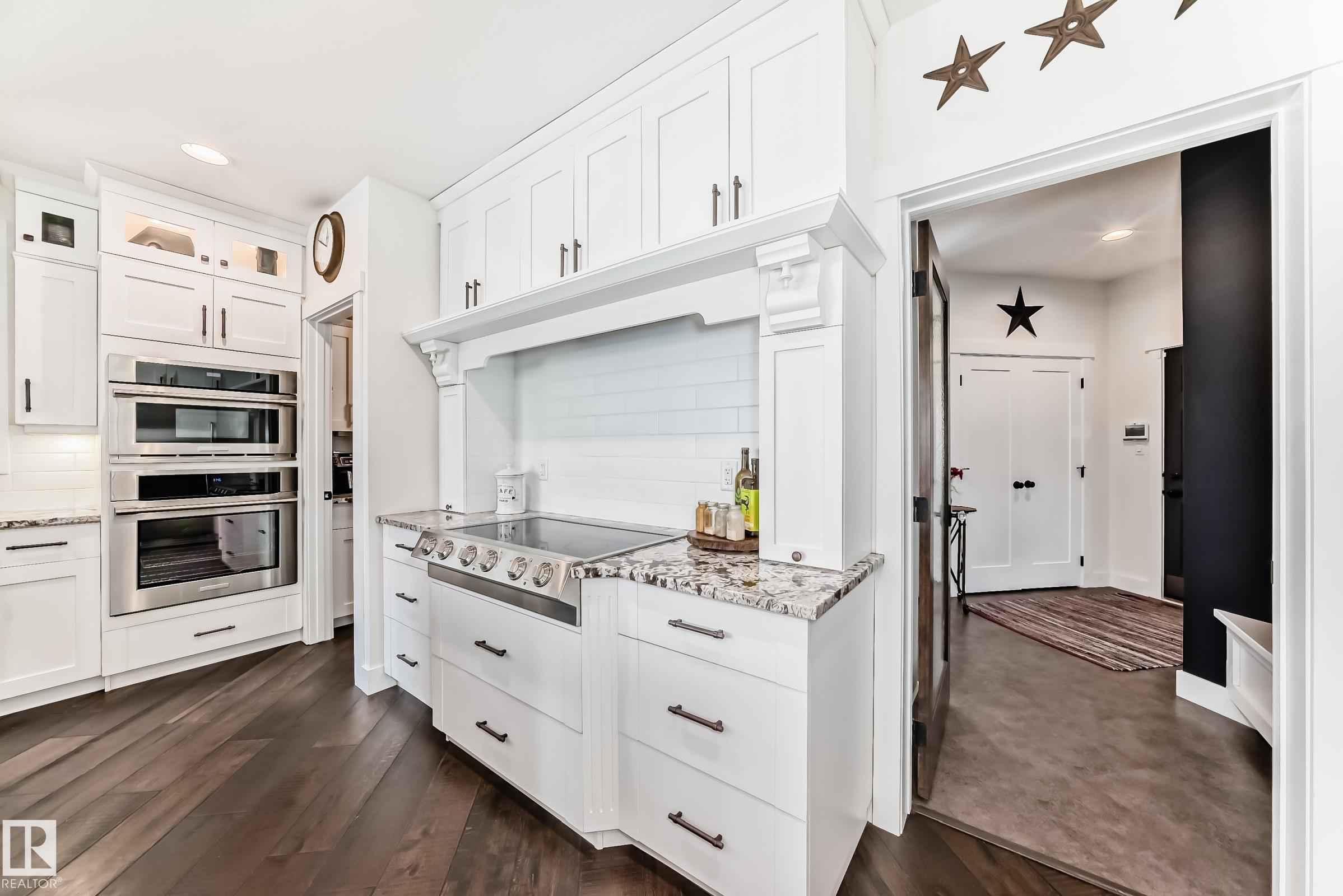 Photo 14 at 16 - 53226 Rge Road 261, Helenslea Estates, Rural Parkland County