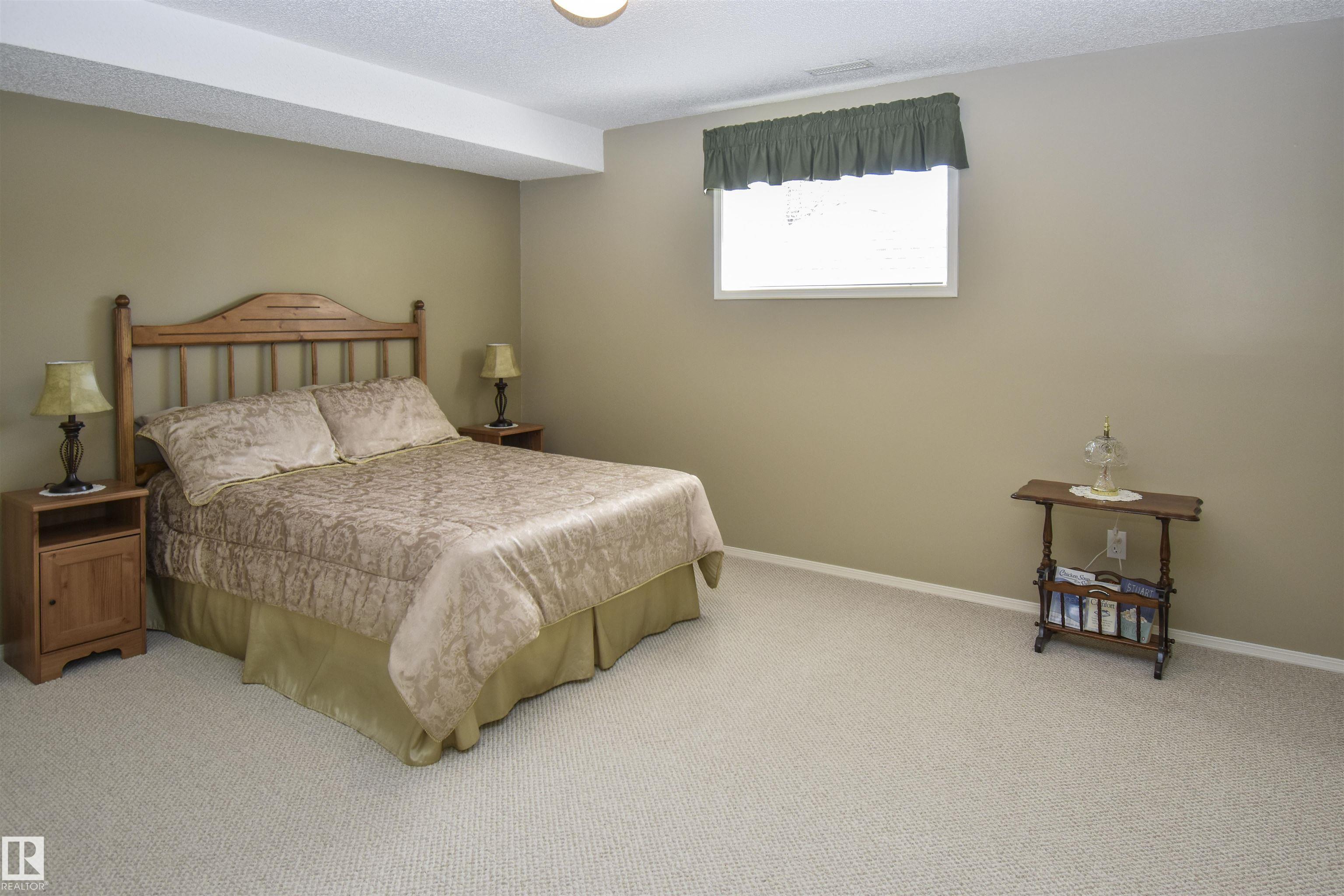 Photo 26 at 1 Heritage point(e), Heritage Estates, Stony Plain