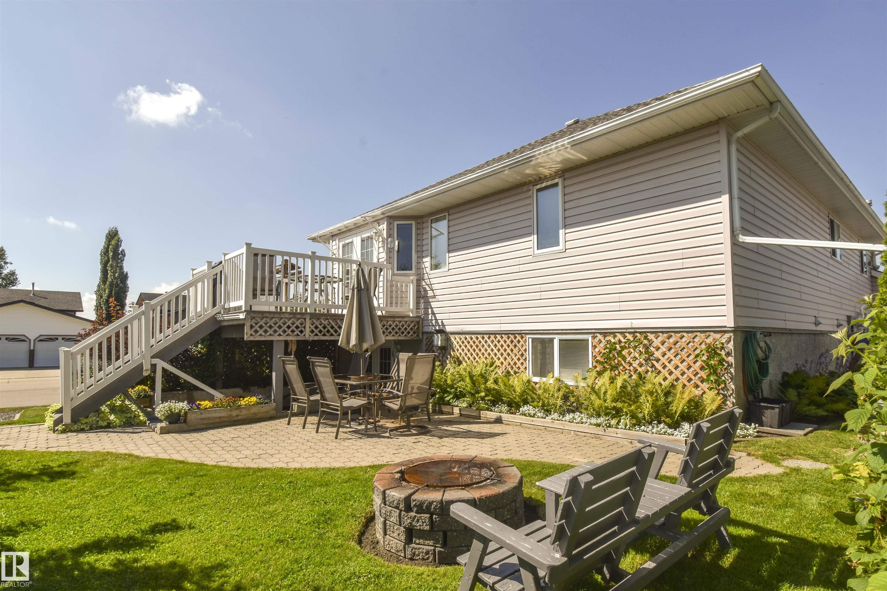 Photo 36 at 1 Heritage point(e), Heritage Estates, Stony Plain